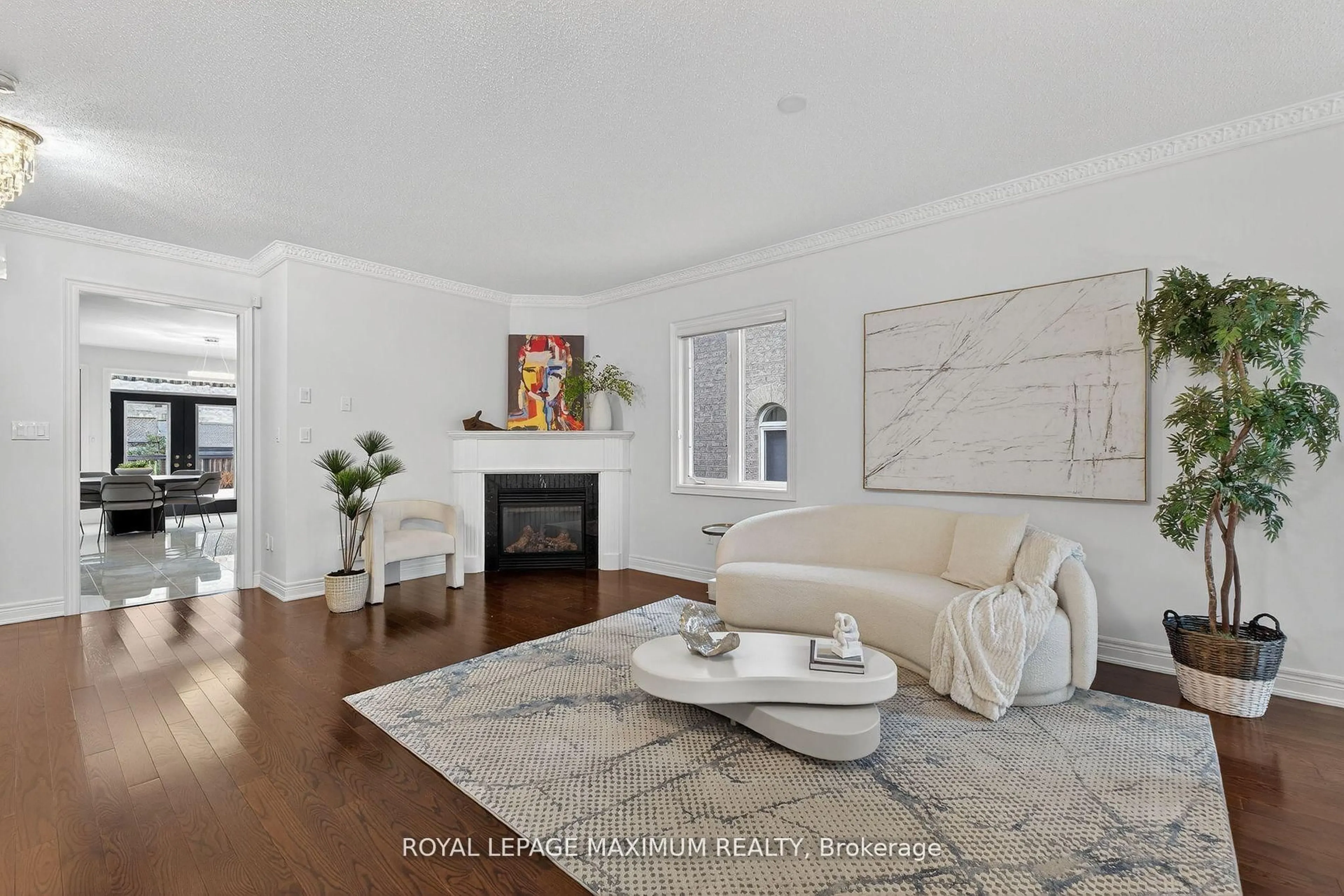 Living room with furniture, unknown for 27 Acqua Dr, Vaughan Ontario L4H 3L1