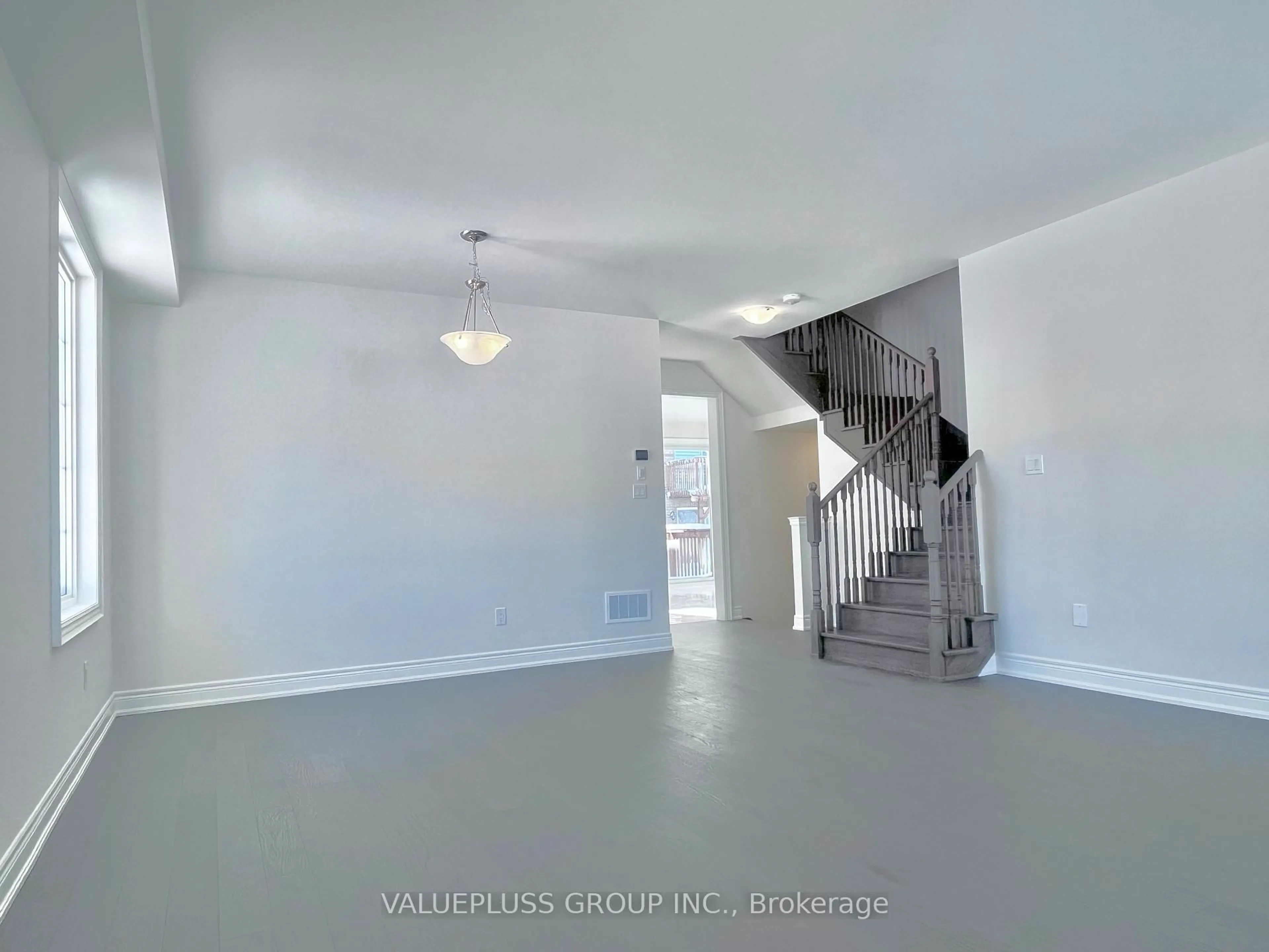 A pic of a room for 39 Hitching Post Lane, Georgina Ontario L4P 0J3