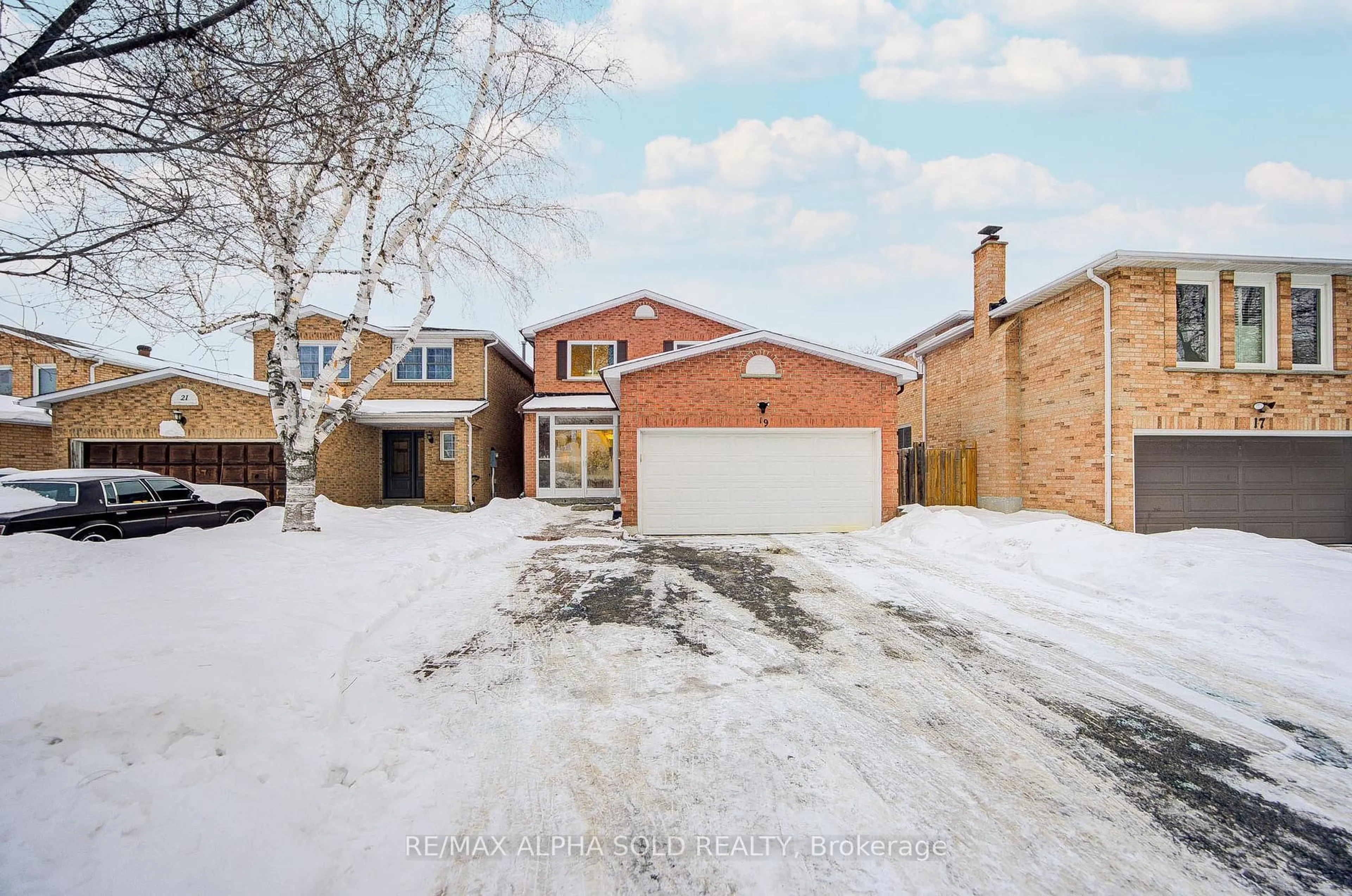 Home with brick exterior material, street for 19 Michener Cres, Markham Ontario L3P 6H4