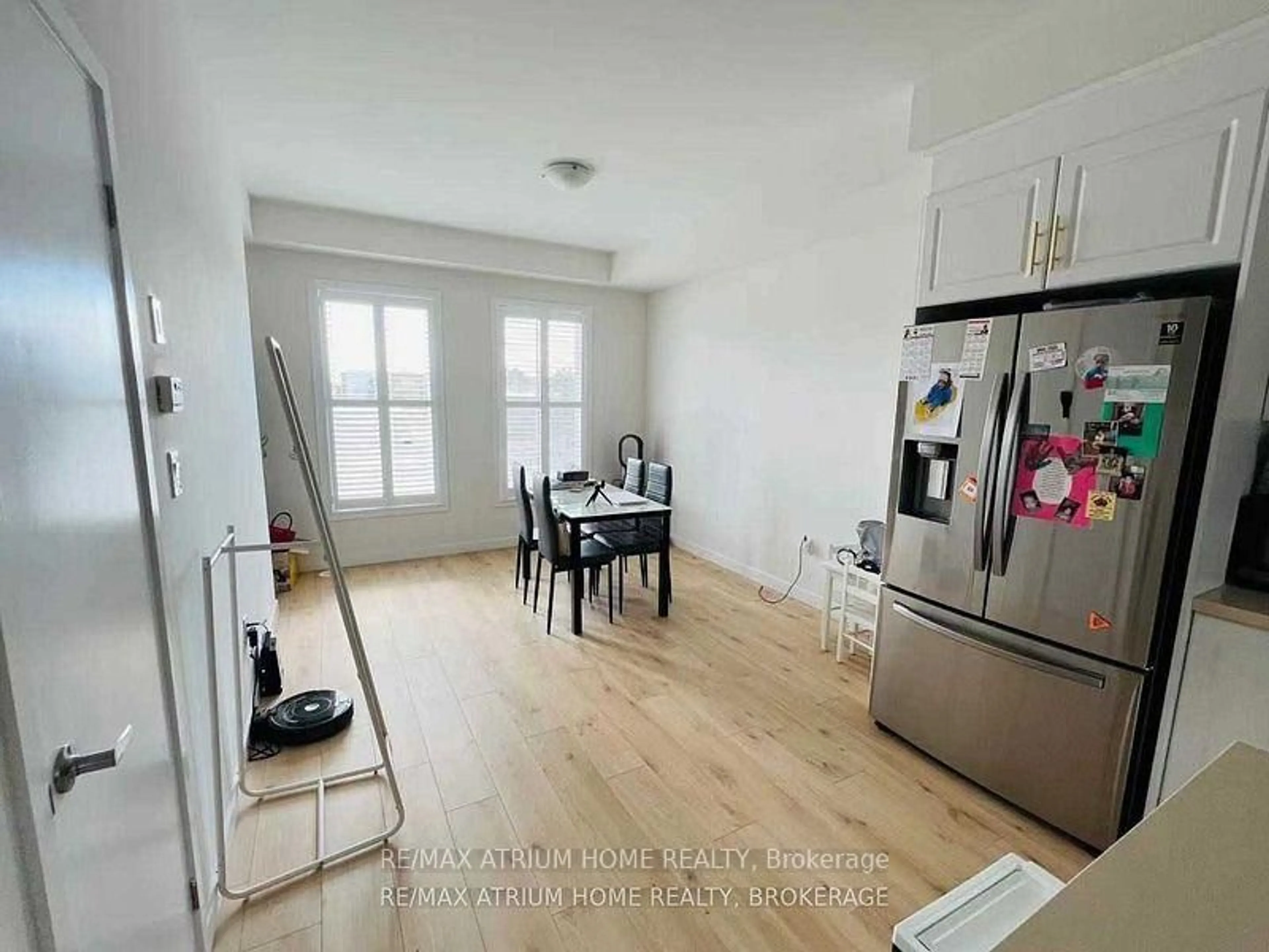 A pic of a room for 18 Mcnaughton Rd, Vaughan Ontario L6A 5B6