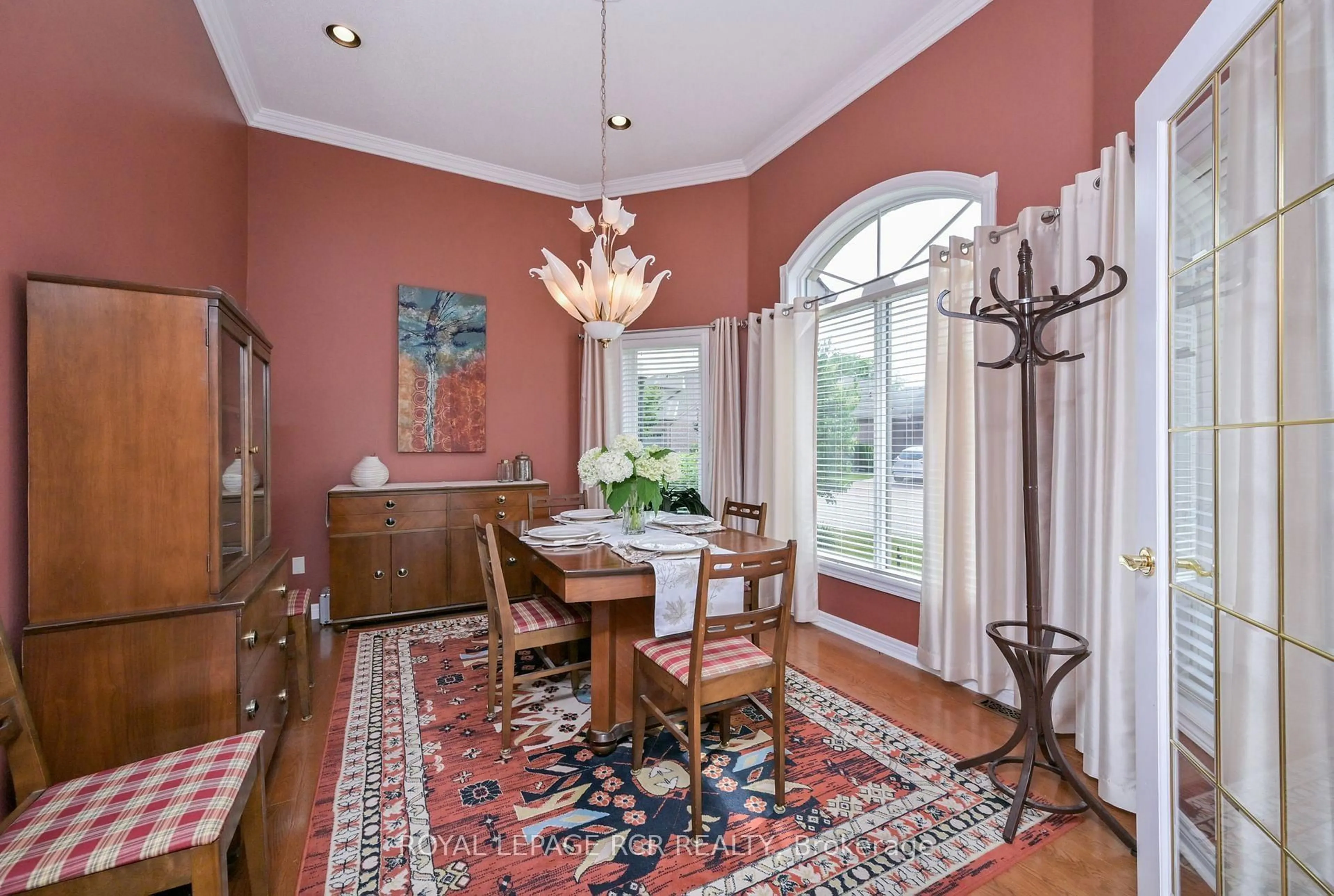 Dining room, unknown for 43 Bella Vista Tr, New Tecumseth Ontario L9R 2C7