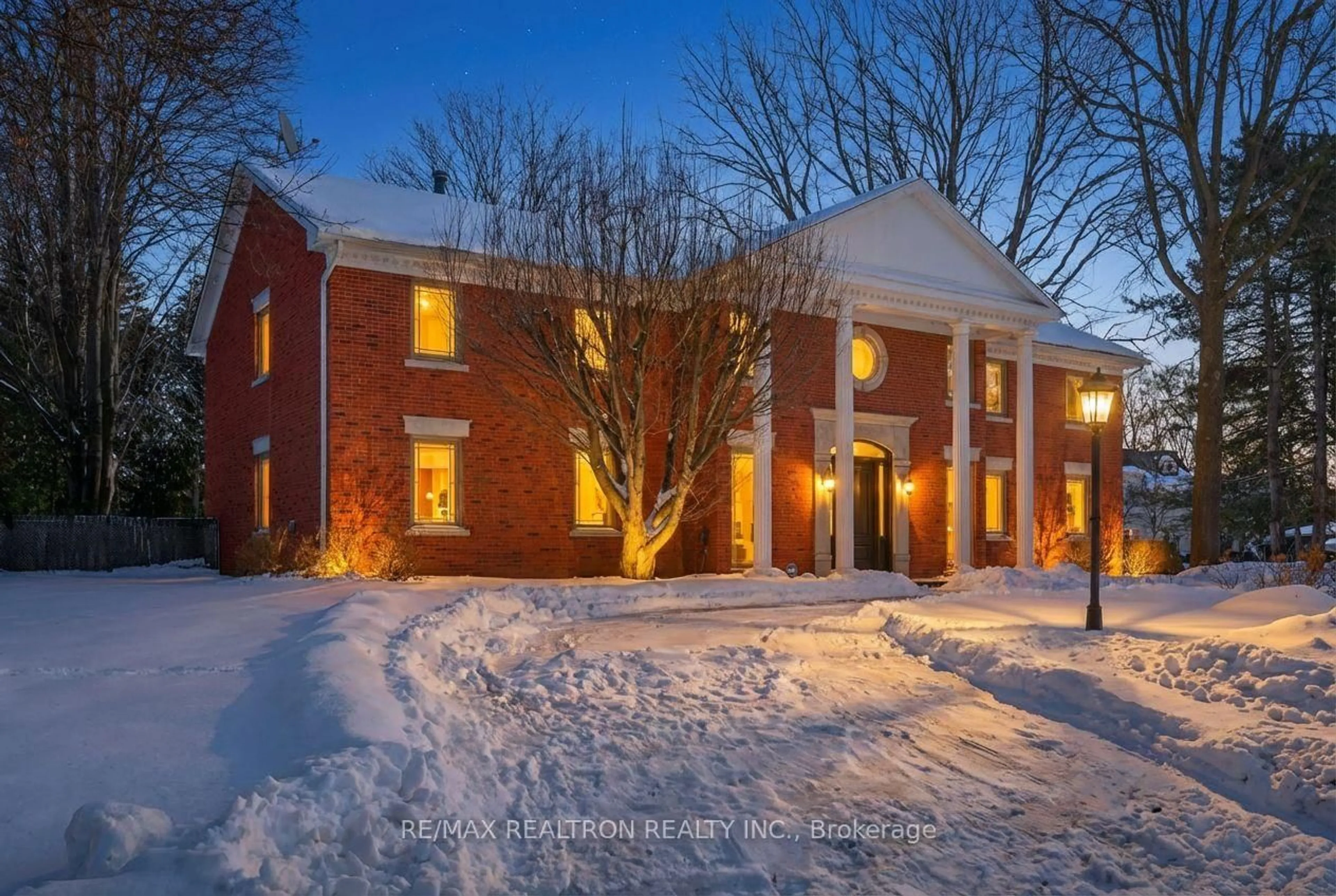 Home with brick exterior material, building for 17 Old English Lane, Markham Ontario L3T 2V1