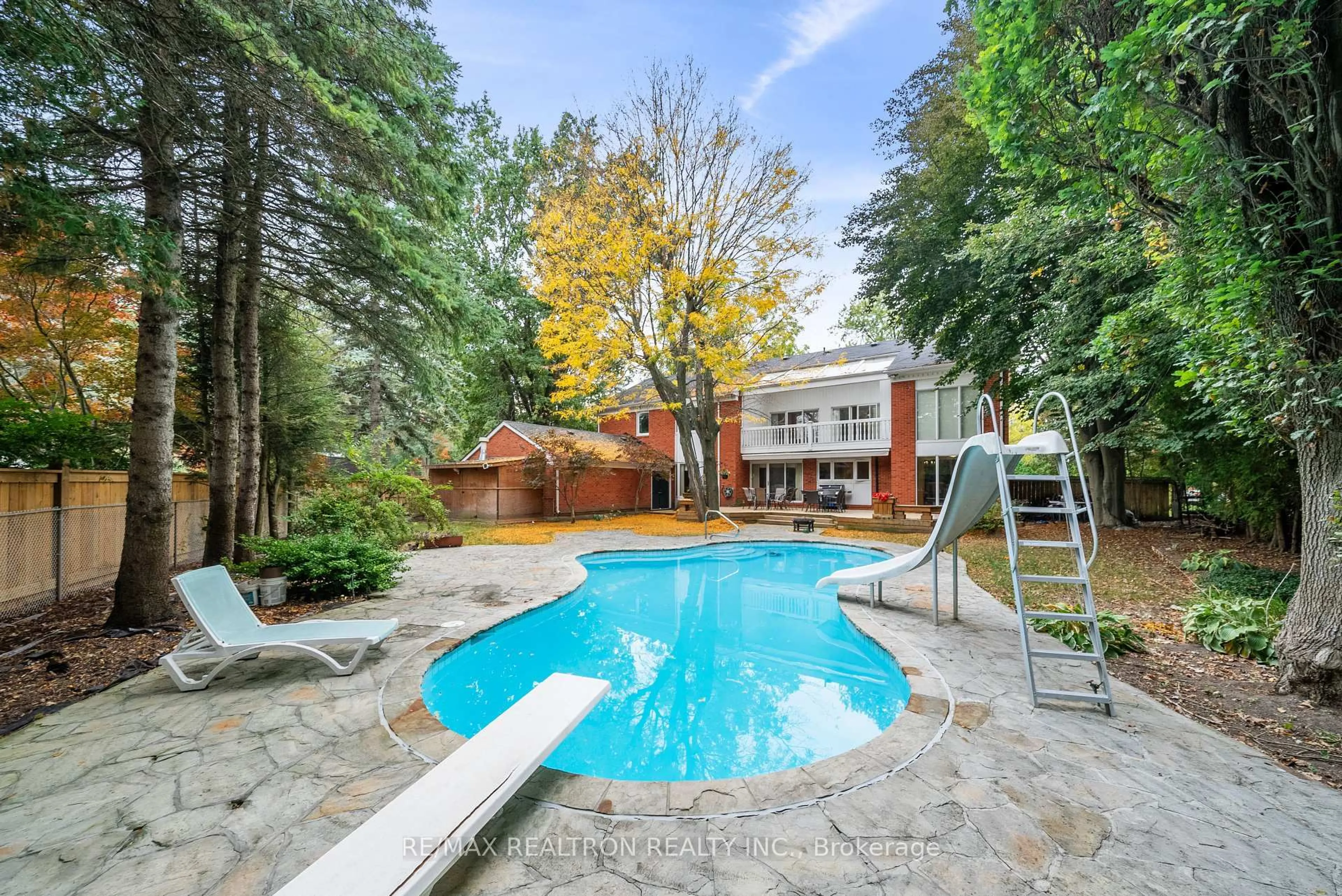 Pool for 17 Old English Lane, Markham Ontario L3T 2V1