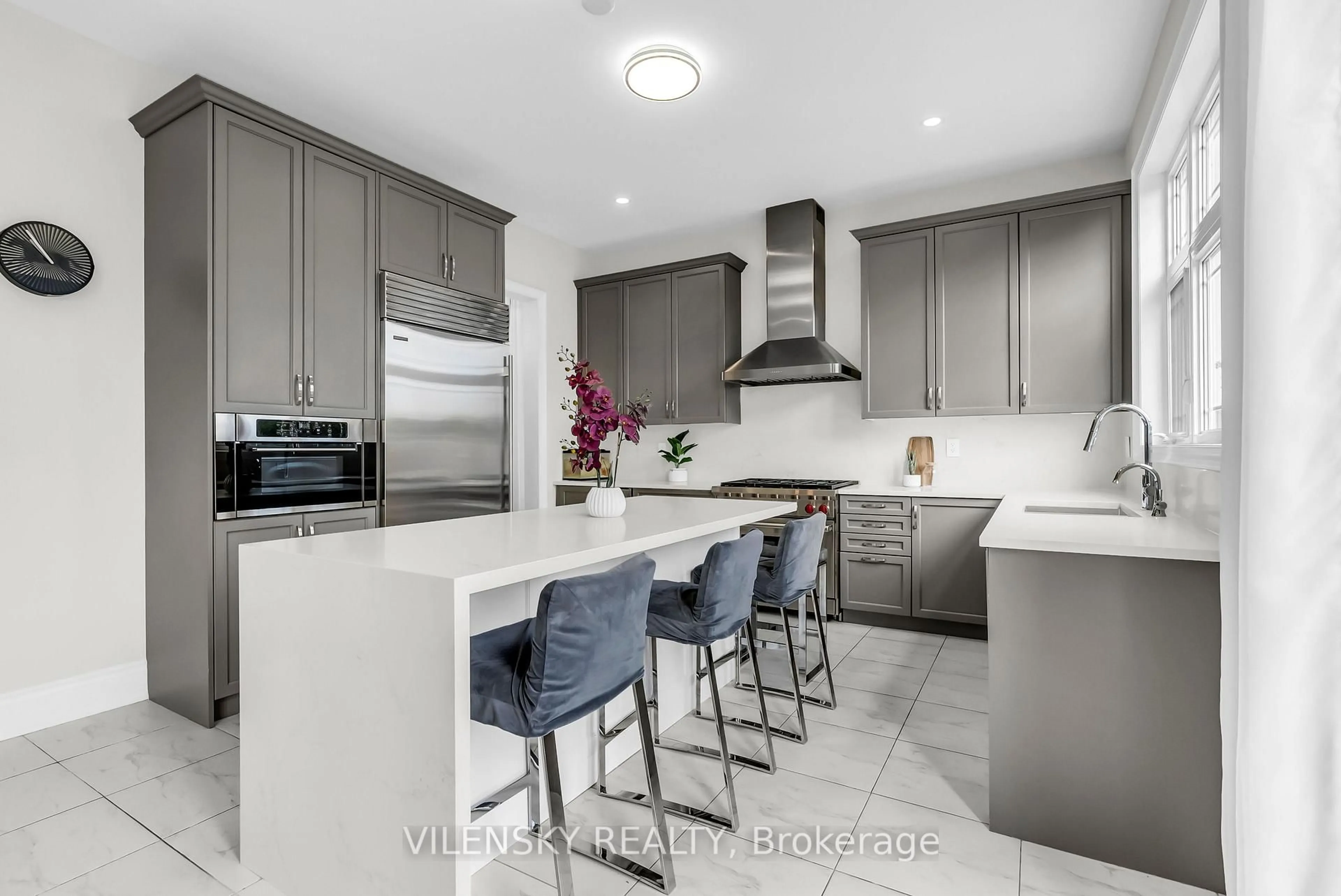 Contemporary kitchen, ceramic/tile floor for 79 Menotti Dr, Richmond Hill Ontario L4E 1G7