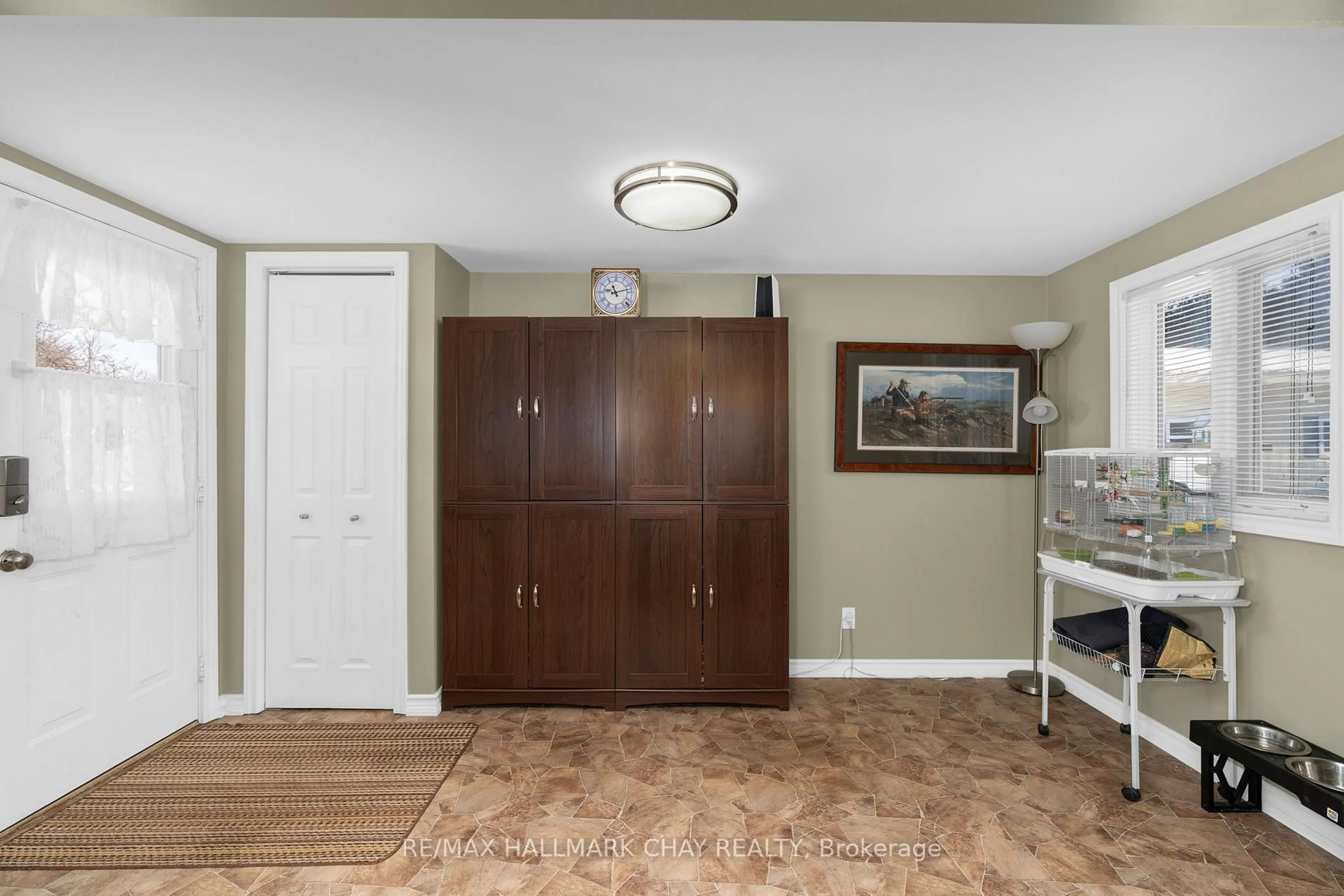 Unknown for 4976 25th Sdrd #42, Essa Ontario L0L 1N0