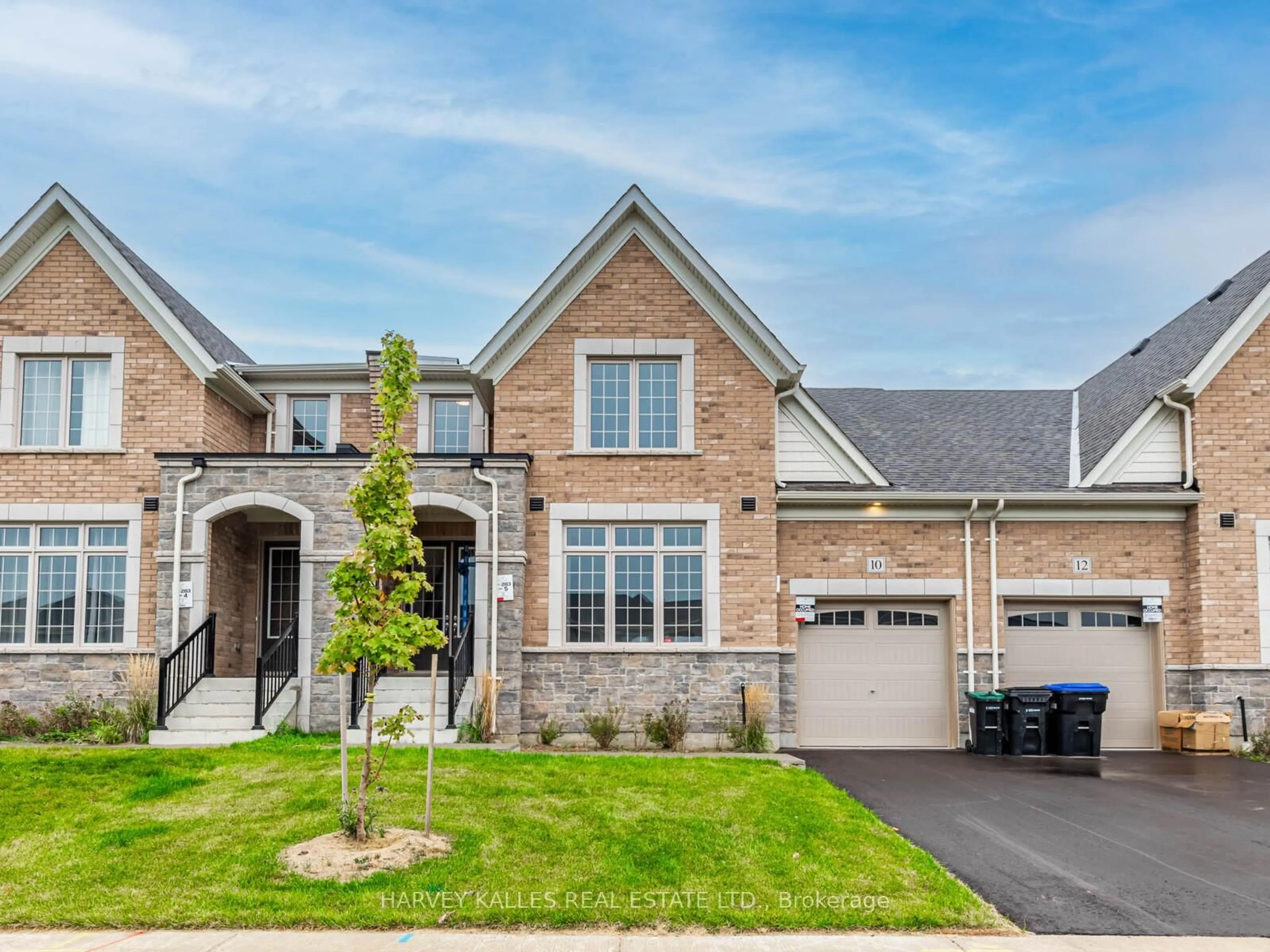 Home with brick exterior material, street for 10 Bayberry Dr, Adjala-Tosorontio Ontario L0G 1W0