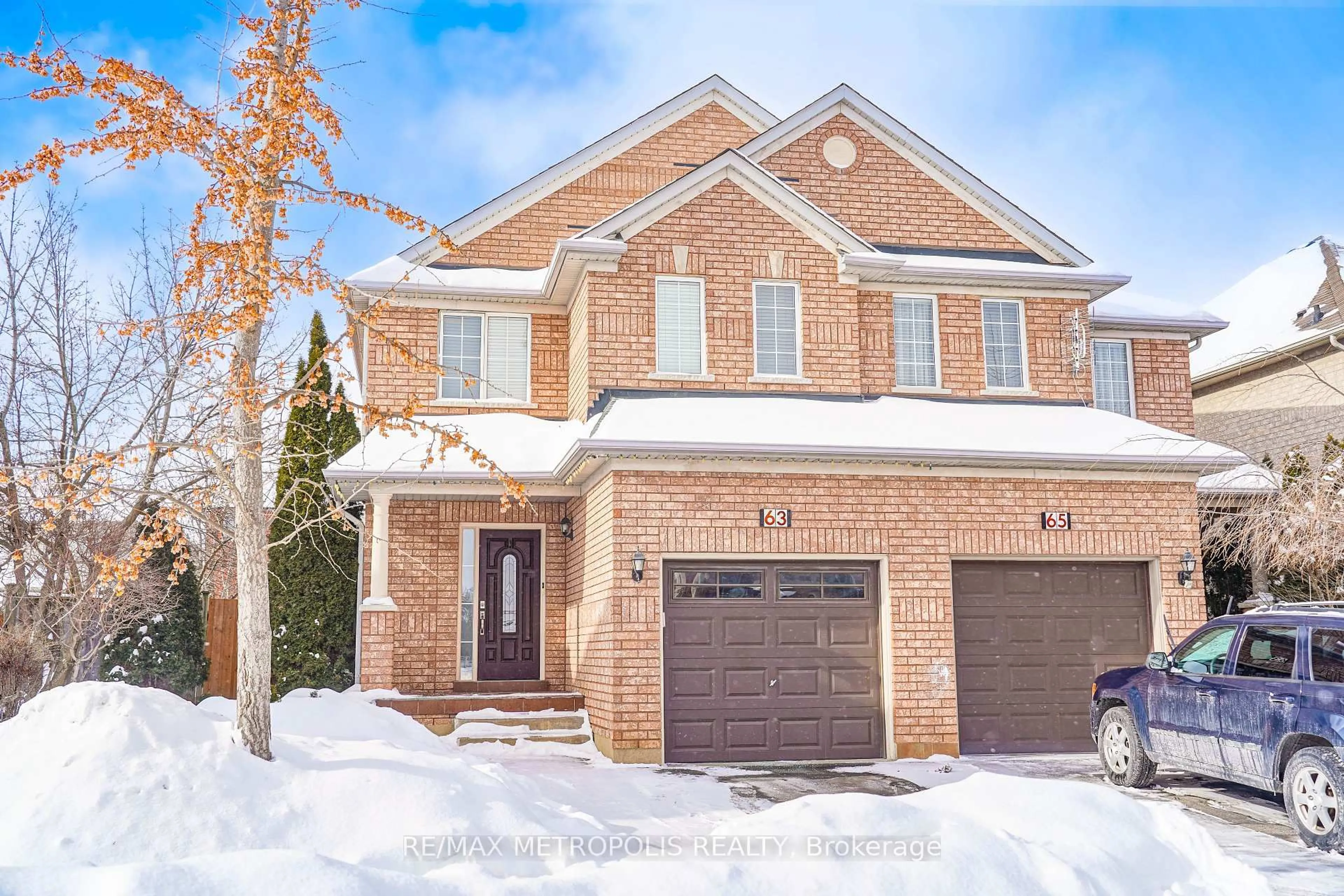 Home with brick exterior material, street for 63 Echo Ridge Cres, Vaughan Ontario L4H 2K1