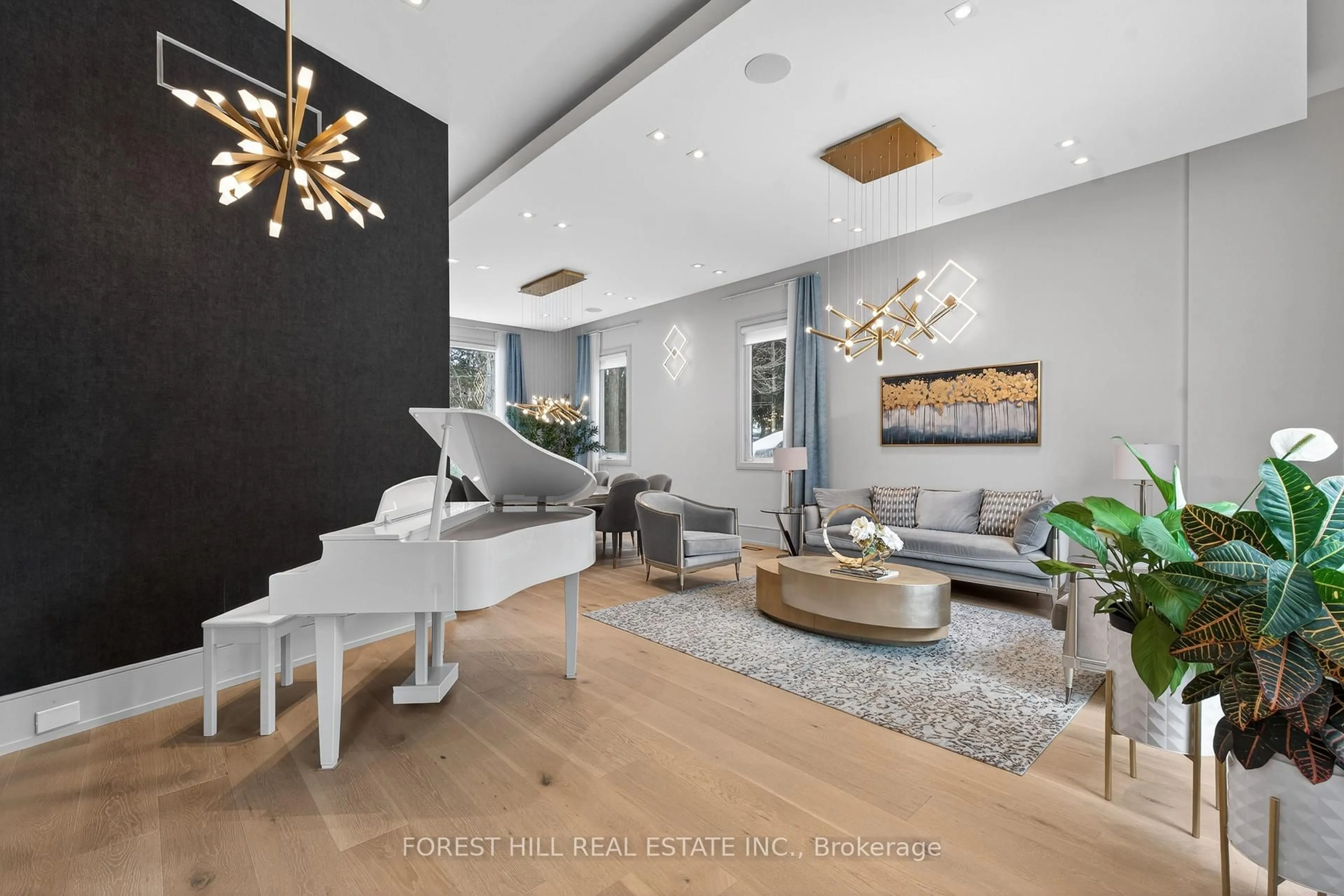 Living room with furniture, wood/laminate floor for 8 Elspeth Pl, Markham Ontario L3T 1C4