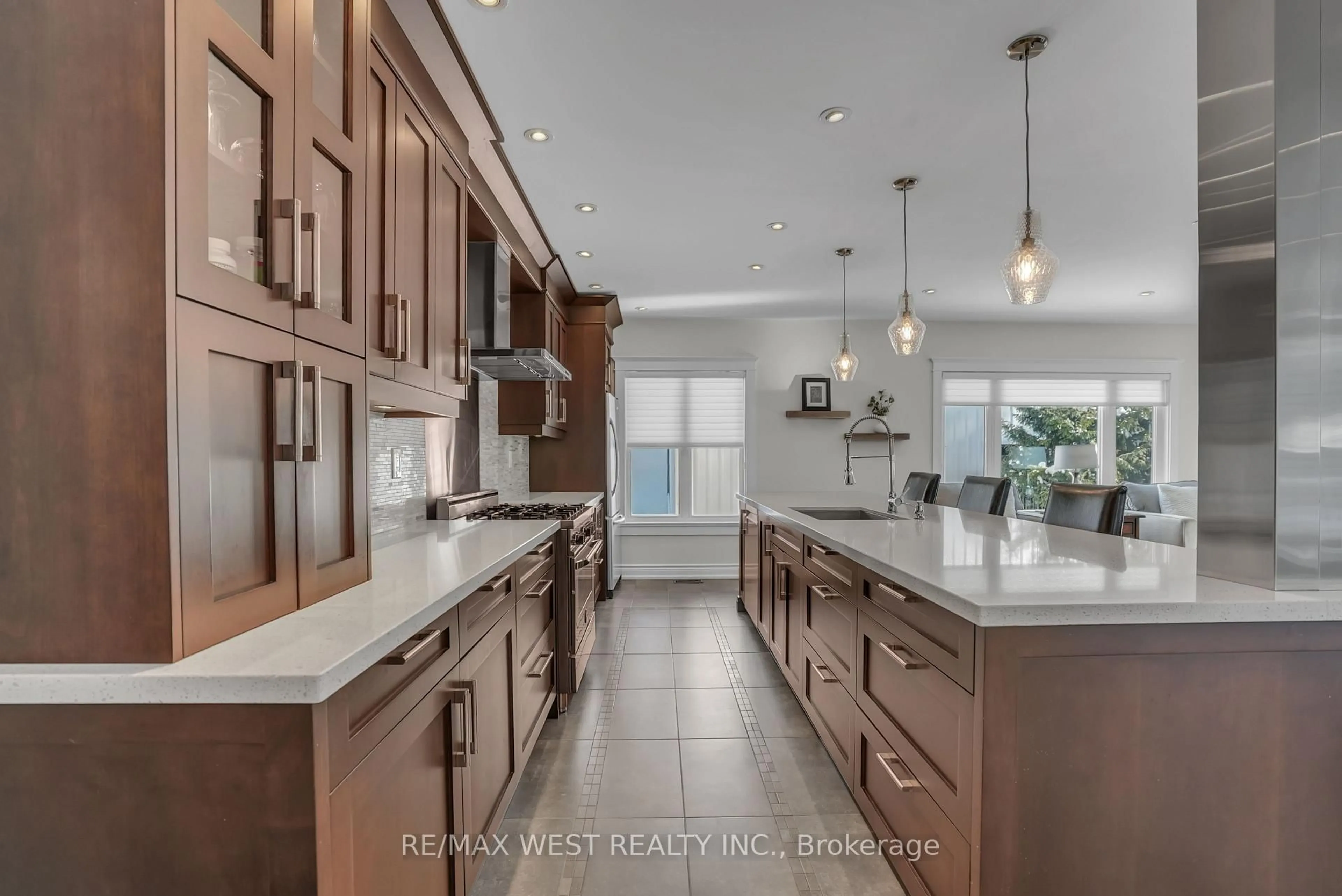 Contemporary kitchen, ceramic/tile floor for 53 Metcalfe St, Aurora Ontario L4G 1E5