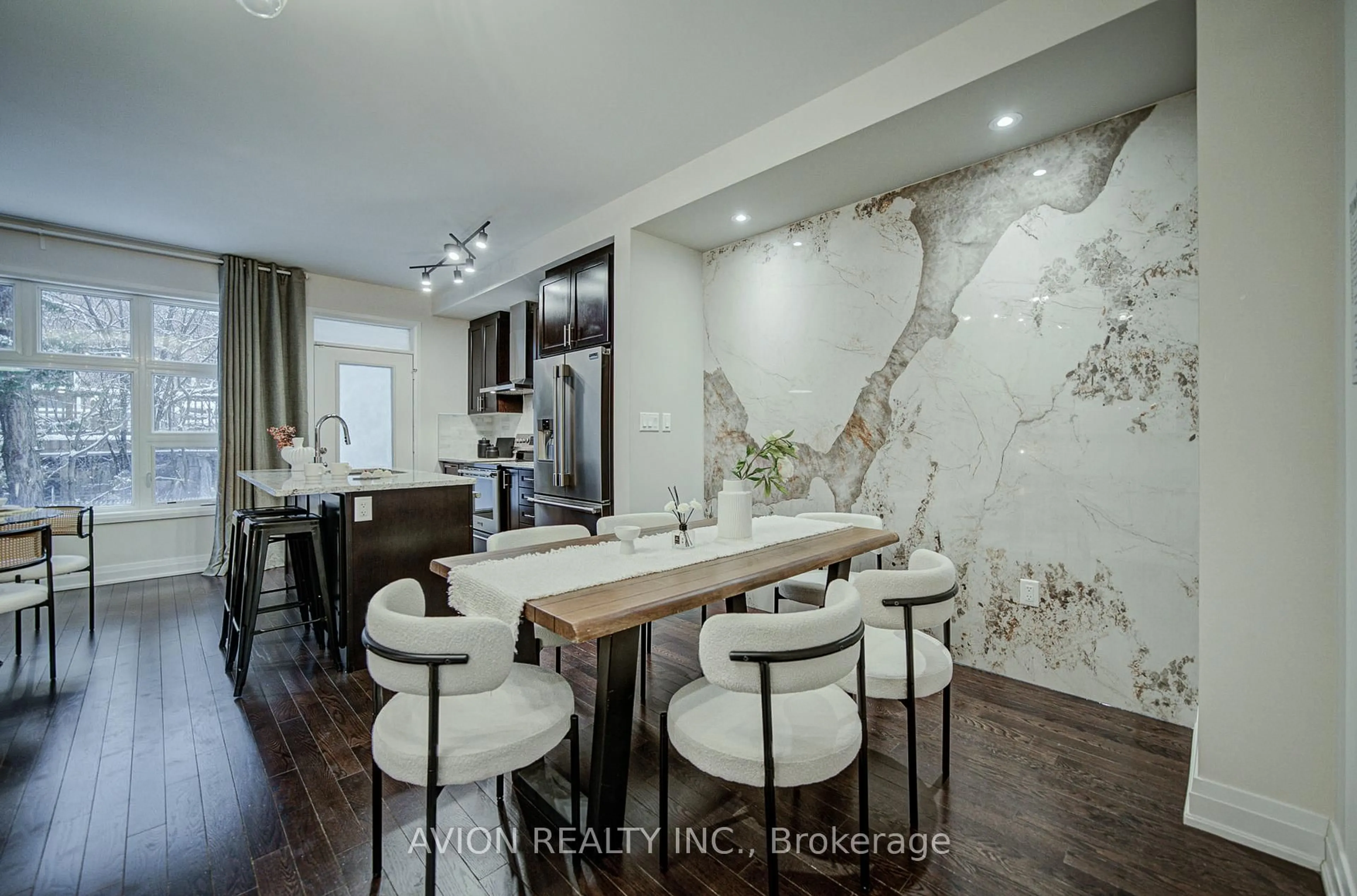 Dining room, ceramic/tile floor for 42 Causland Lane, Richmond Hill Ontario L4S 0G5