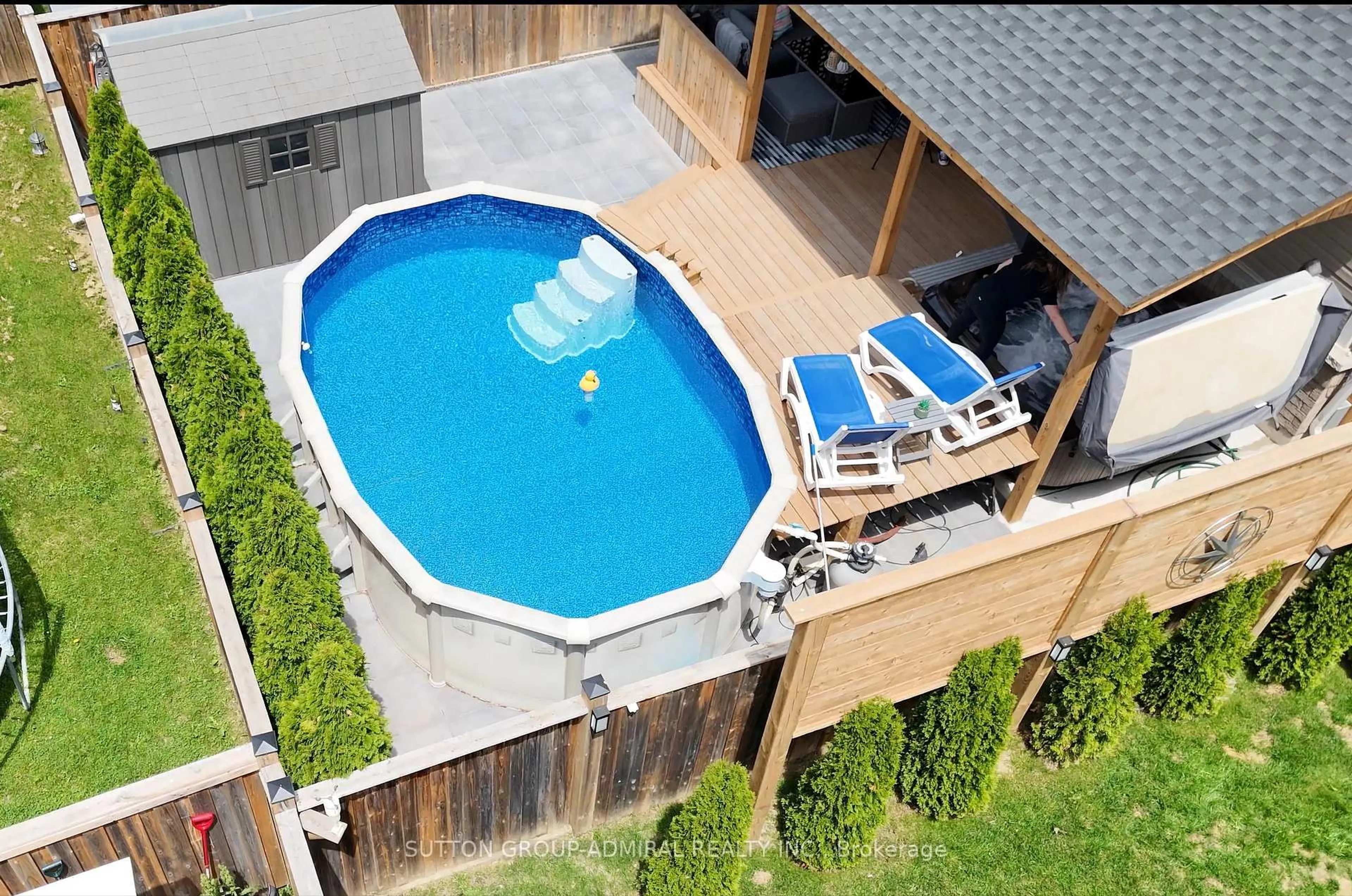 Pool for 34 Milne St, New Tecumseth Ontario L9R 0A6