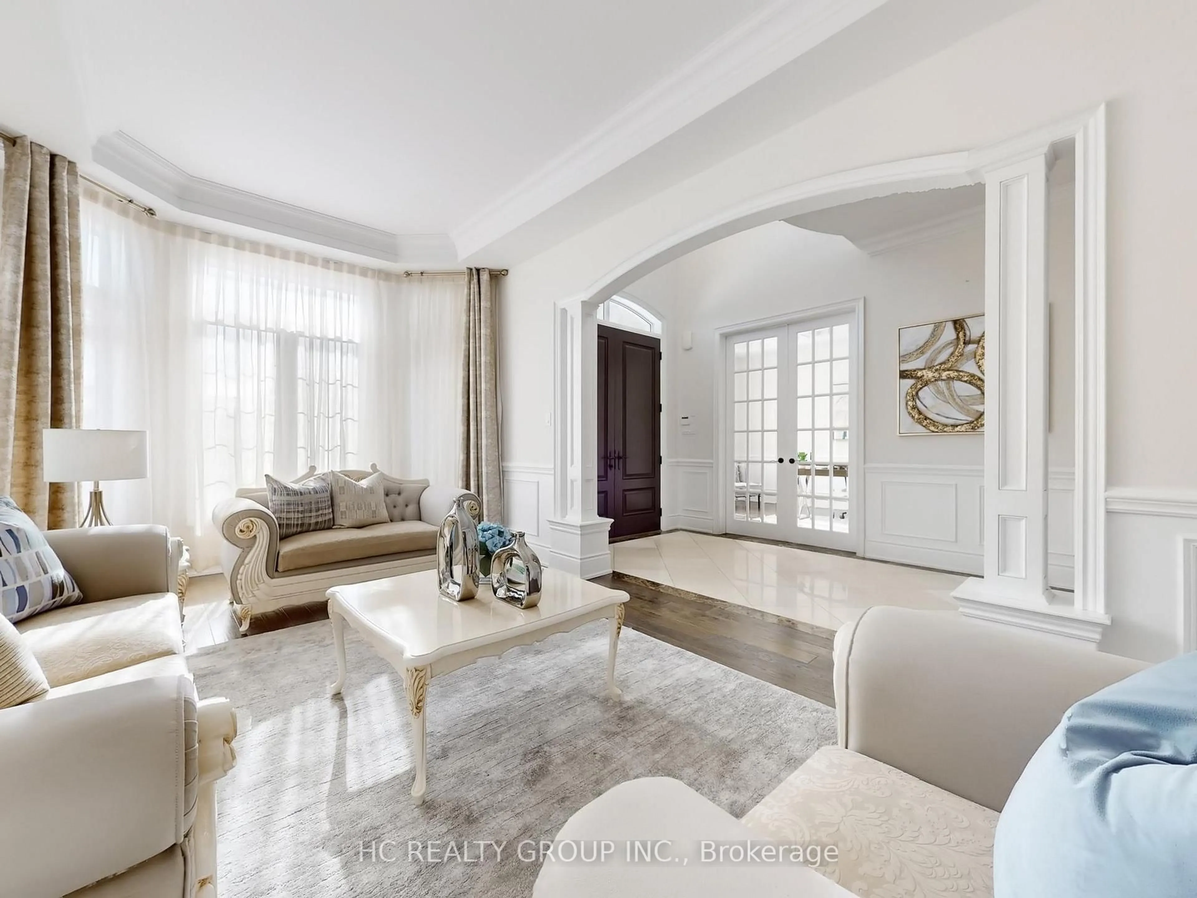 Living room with furniture, ceramic/tile floor for 99 Coon's Rd, Richmond Hill Ontario L4E 2R4