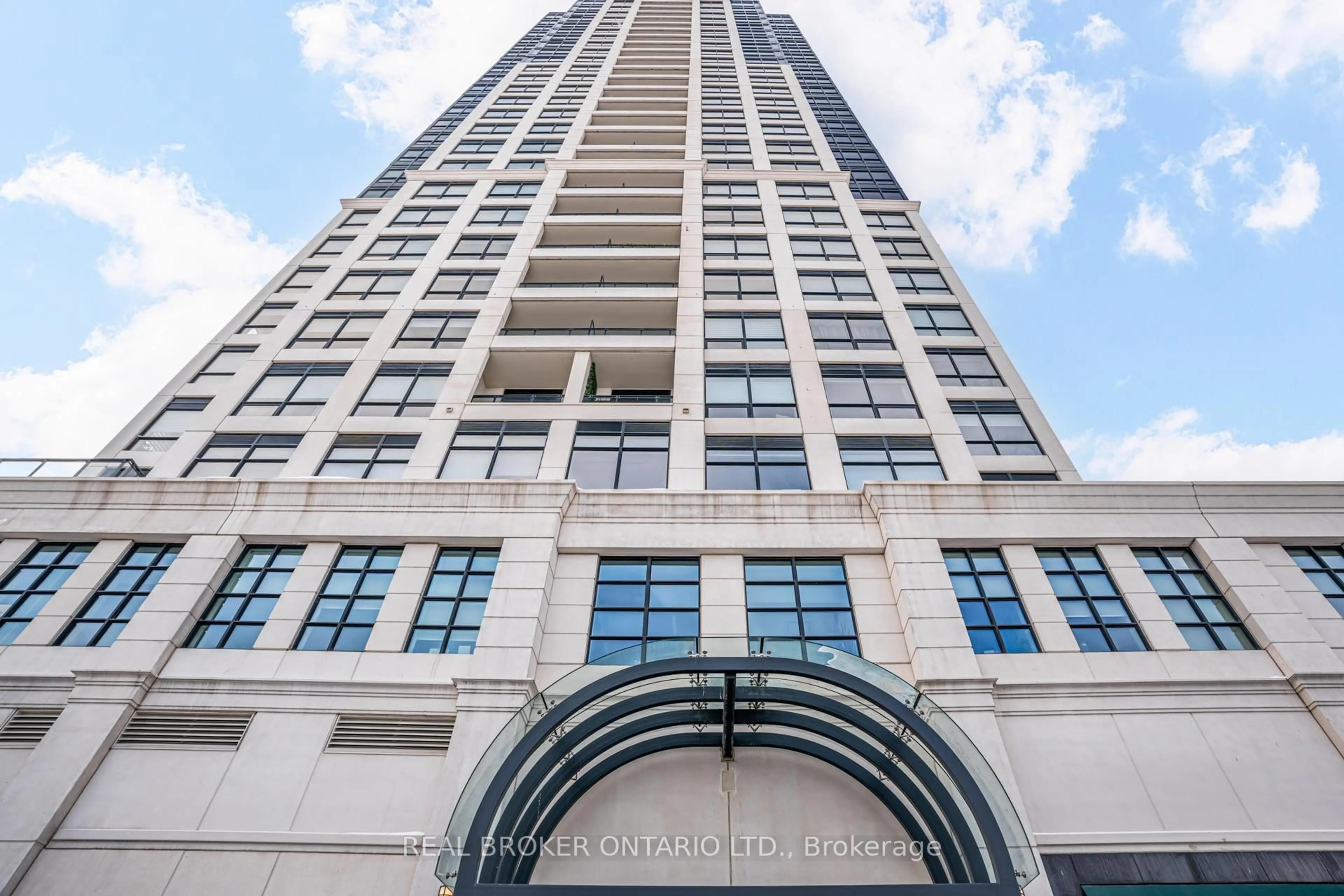 Indoor foyer for 1 Grandview Ave #3005, Markham Ontario L3T 0G7