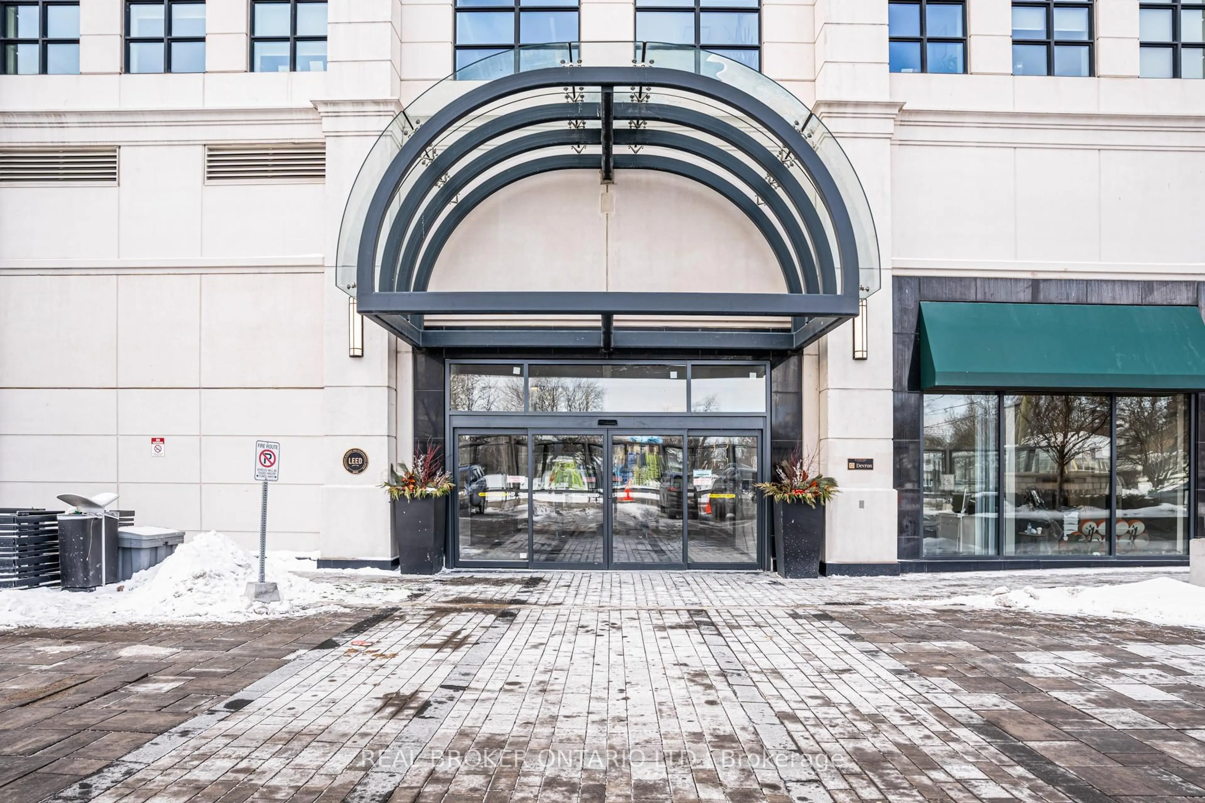 Indoor foyer for 1 Grandview Ave #3005, Markham Ontario L3T 0G7