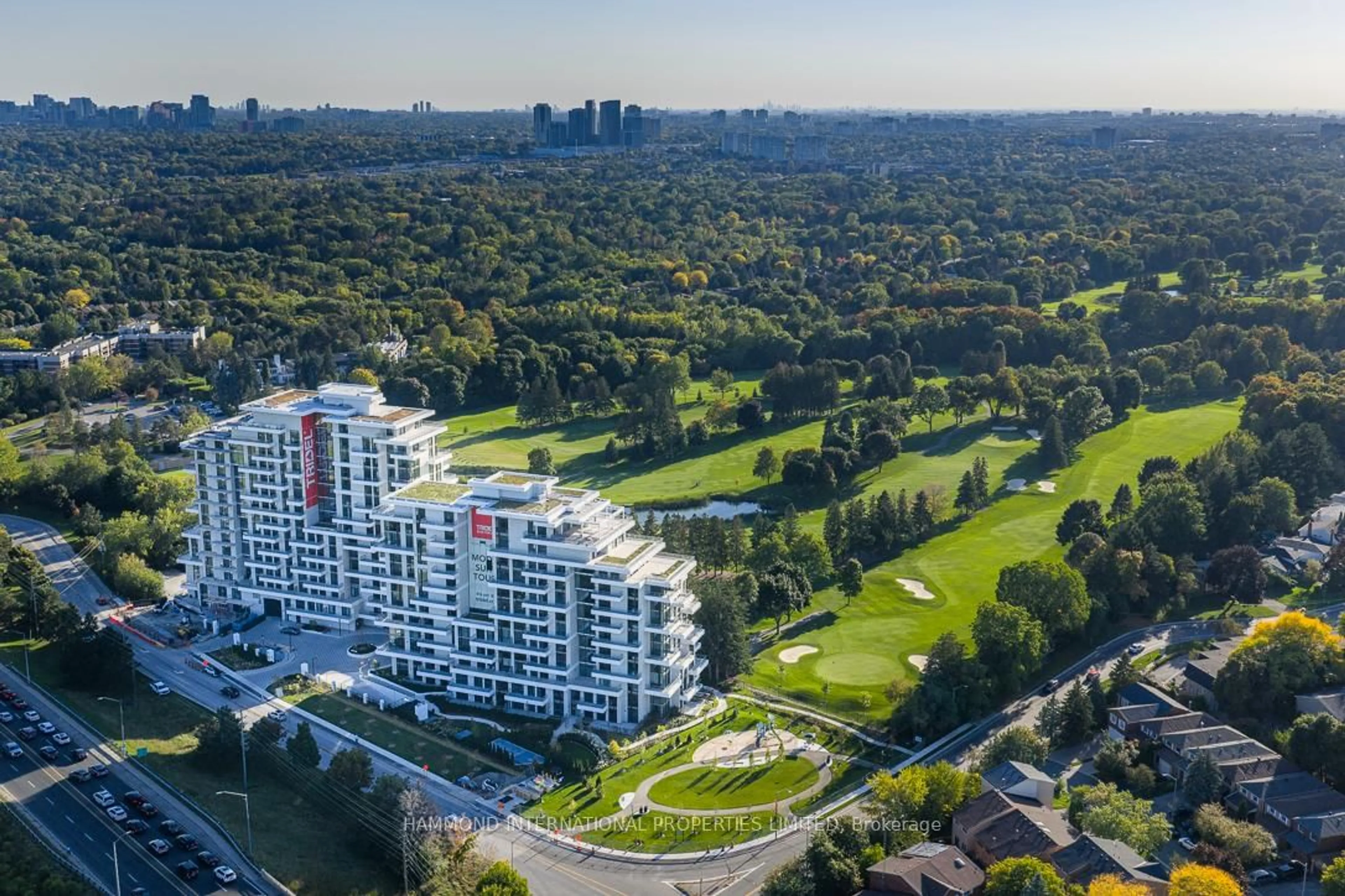A pic from outside/outdoor area/front of a property/back of a property/a pic from drone, city buildings view from balcony for 399 Royal Orchard Blvd #RPH, Markham Ontario L3T 0H3