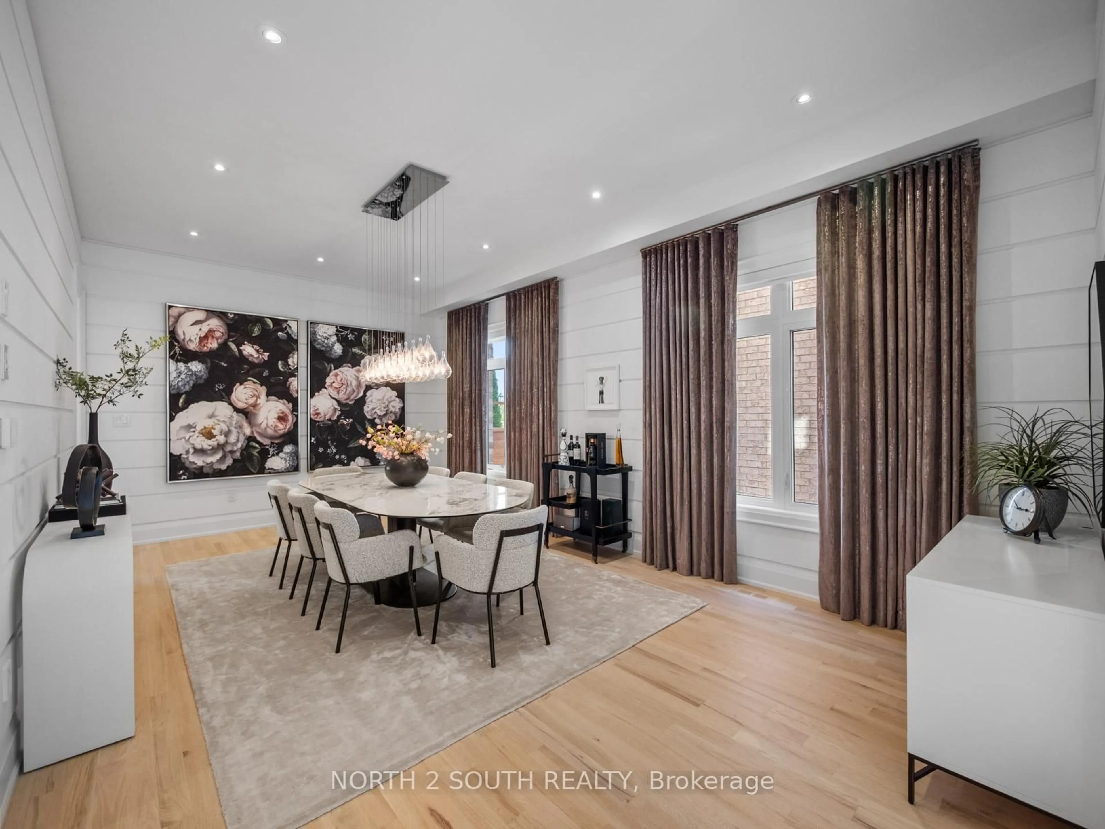 Dining room, unknown for 29 Kylemount Crt, Vaughan Ontario L4J 0J4