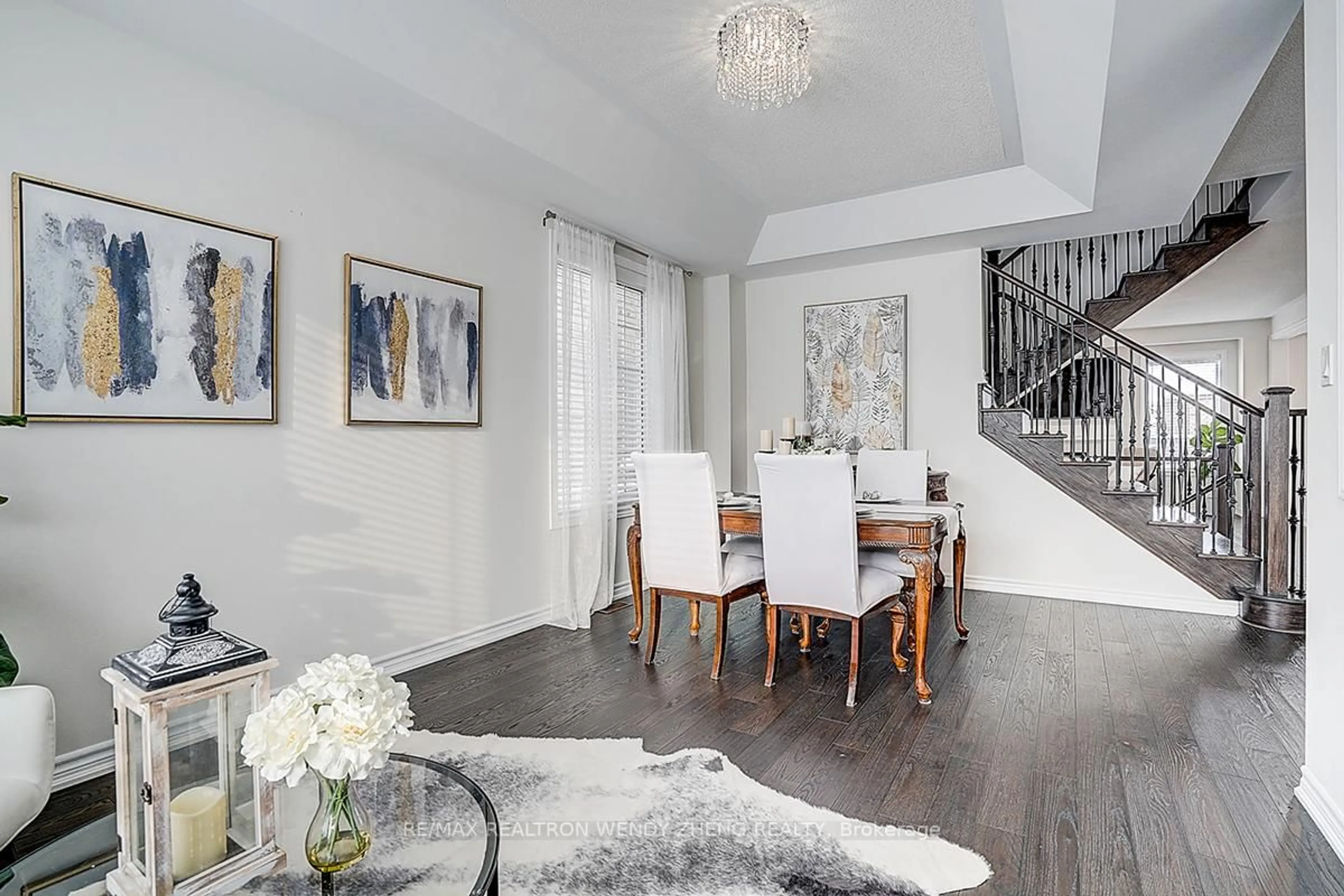 Dining room, wood/laminate floor for 23 Terrell Ave, Georgina Ontario L4P 0C8