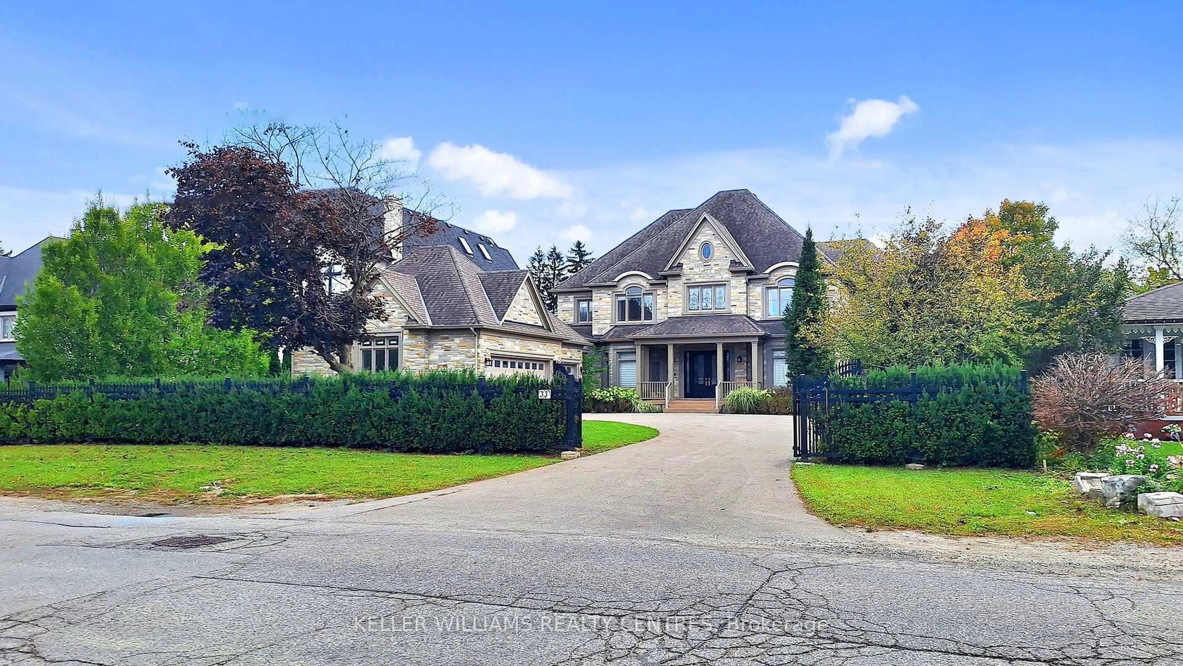 Home with brick exterior material, street for 33 Maple Grove Ave, Richmond Hill Ontario L4E 2V1