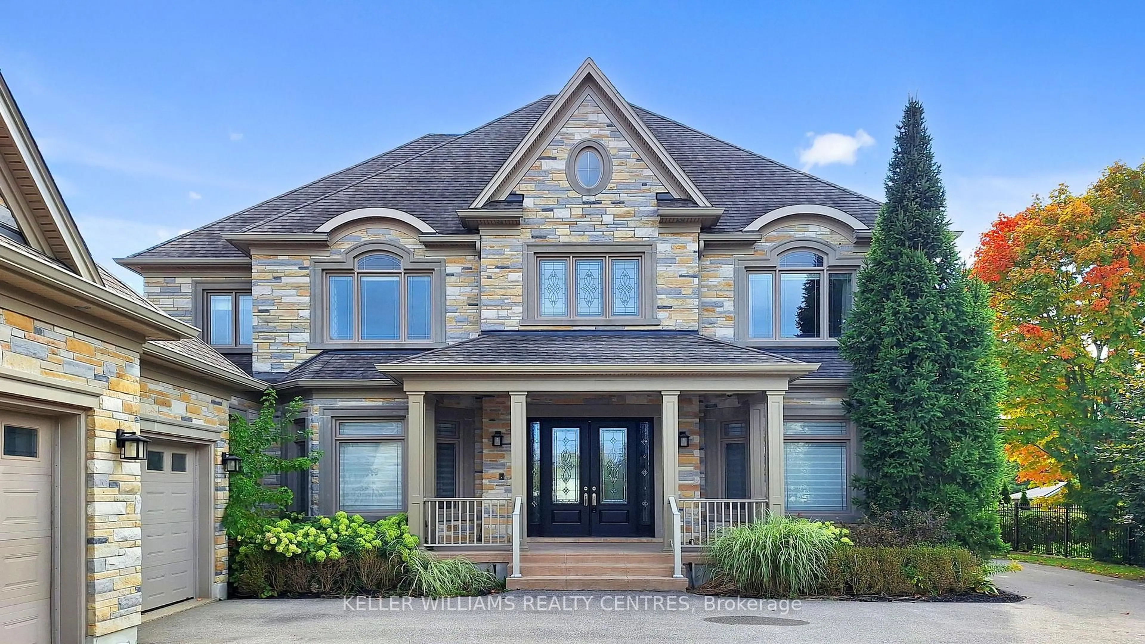 Home with brick exterior material, street for 33 Maple Grove Ave, Richmond Hill Ontario L4E 2V1