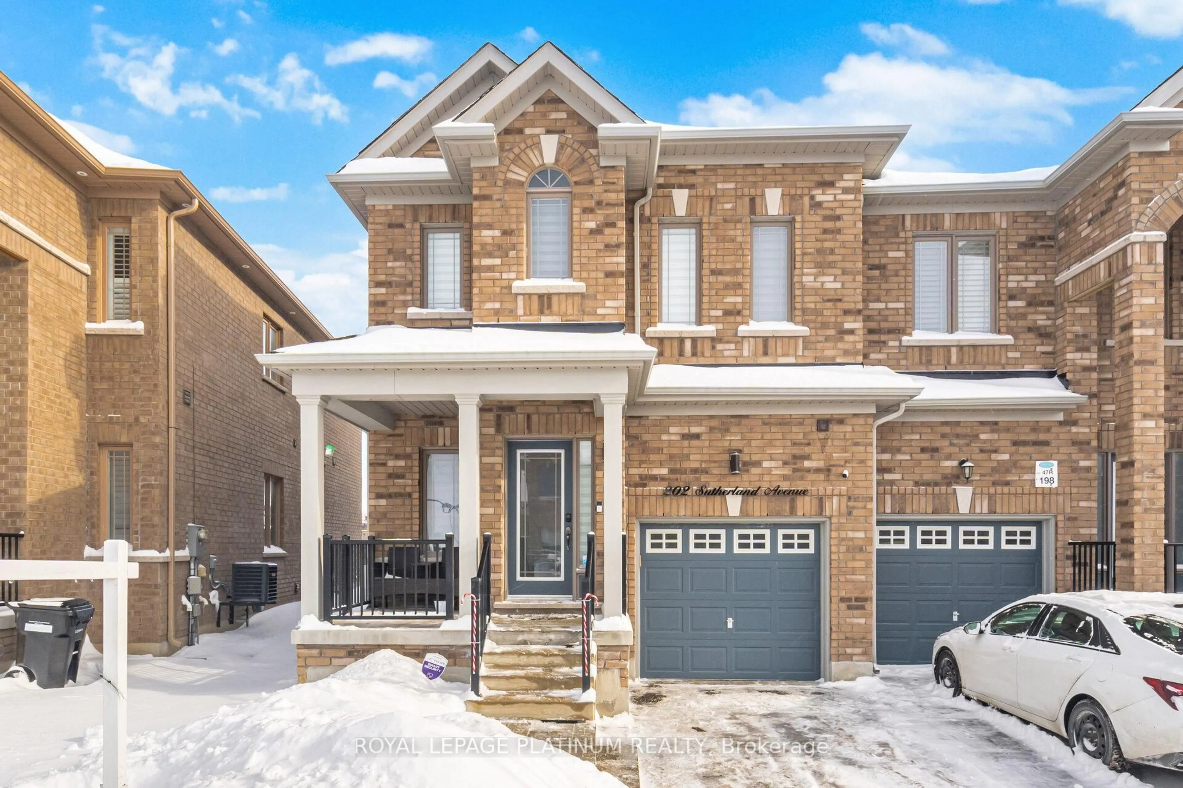 Home with brick exterior material, street for 202 Sutherland Ave, Bradford West Gwillimbury Ontario L3Z 4H7