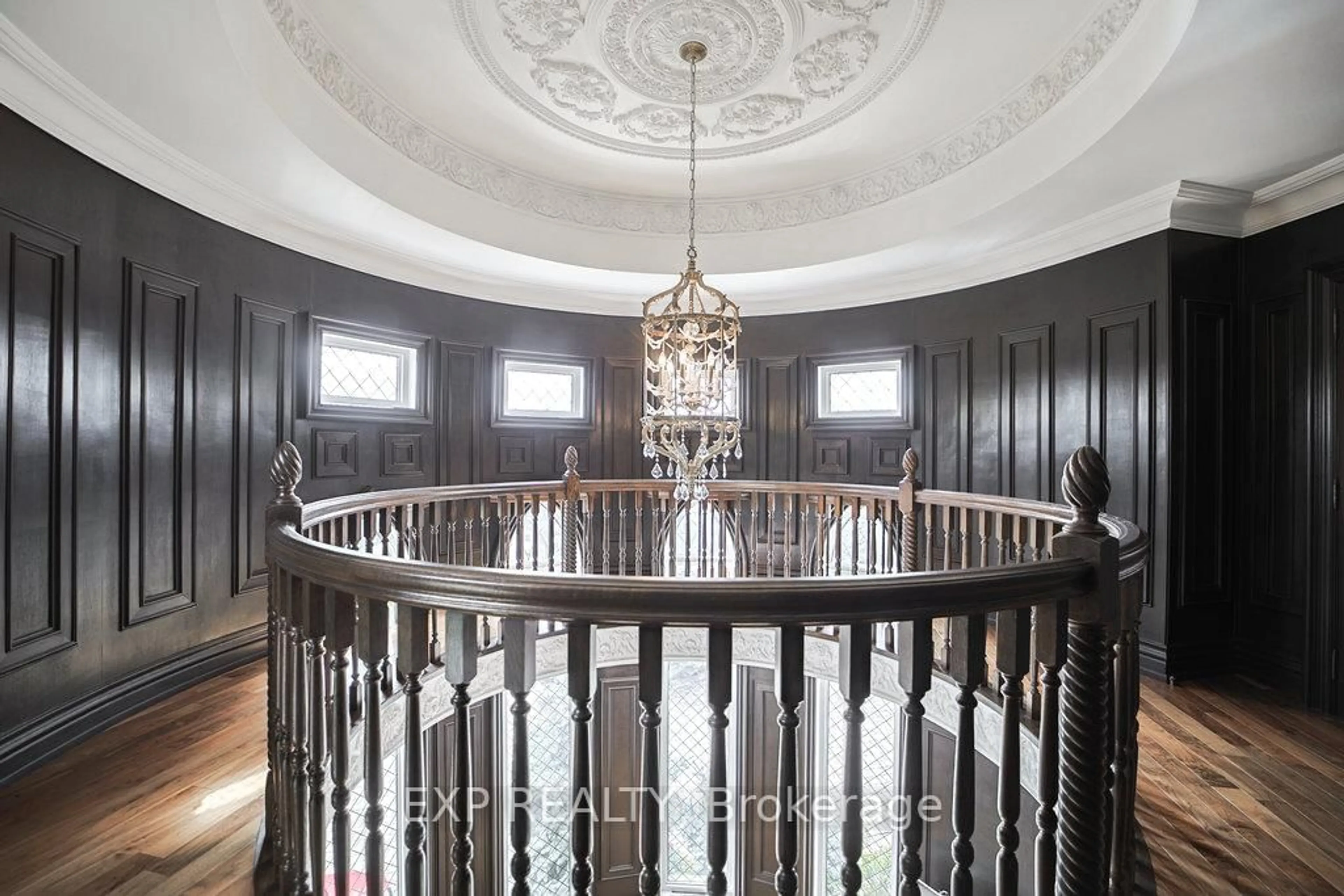 Indoor foyer for 68 Davidson Dr, Vaughan Ontario L4L 1M3