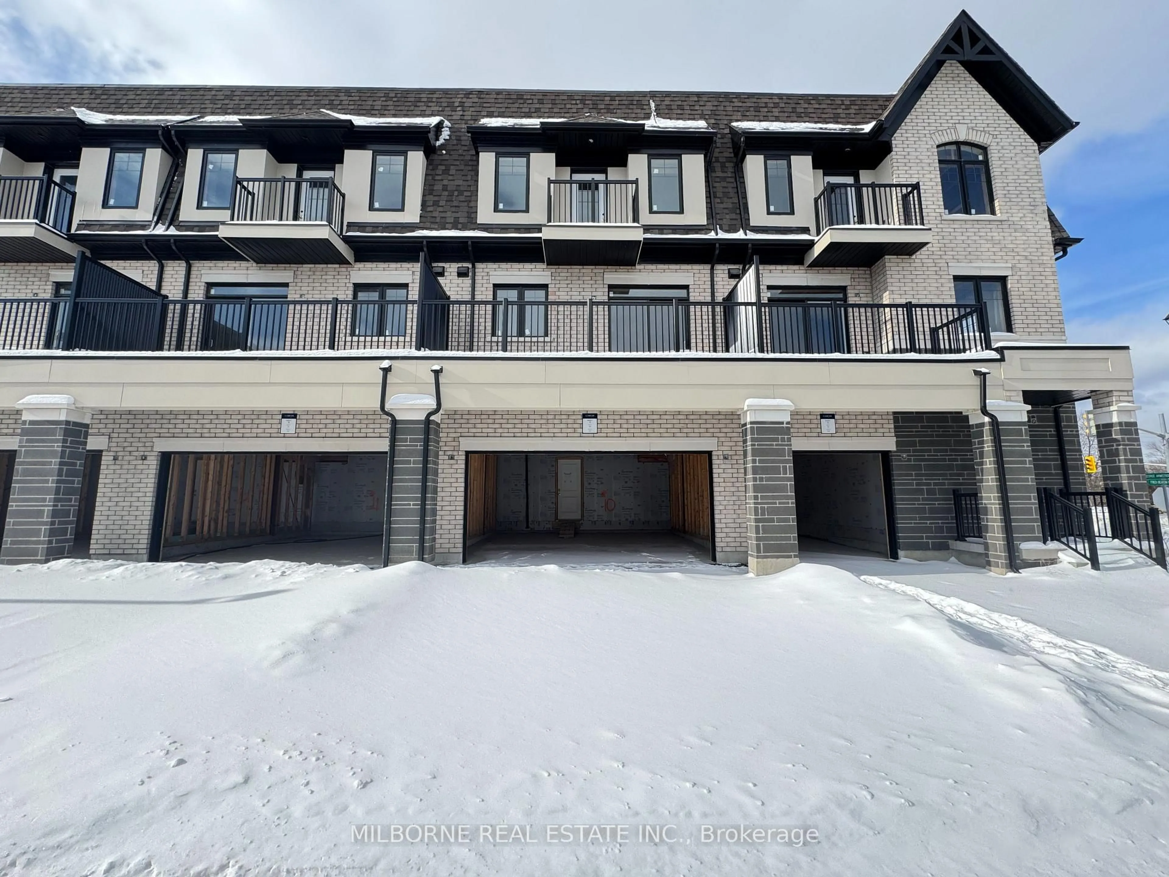 Unknown for 44 Fred Beaton Pl, King Ontario L7B 1G2