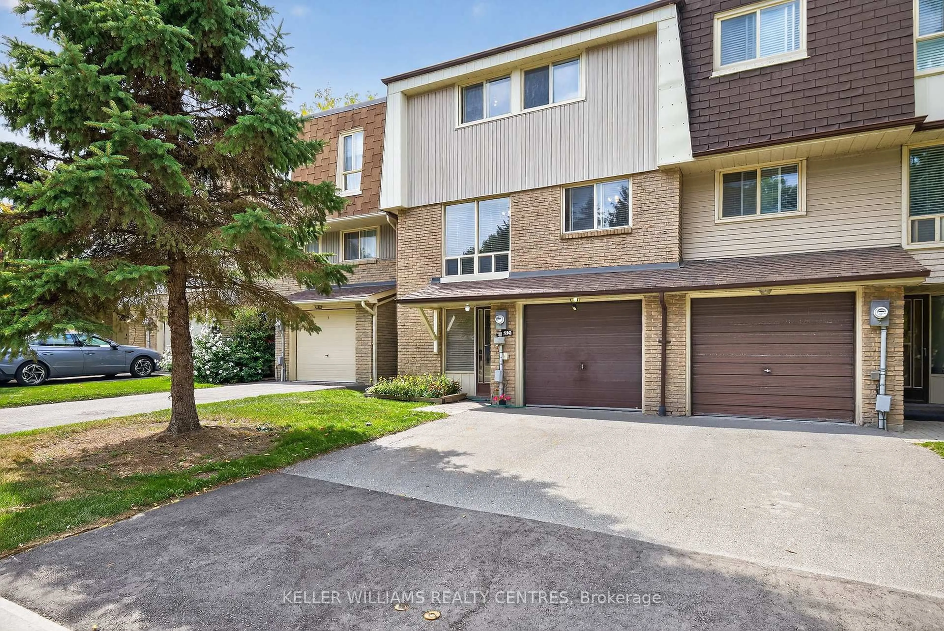 Unknown for 100 Poplar Cres, Aurora Ontario L4G 3L3
