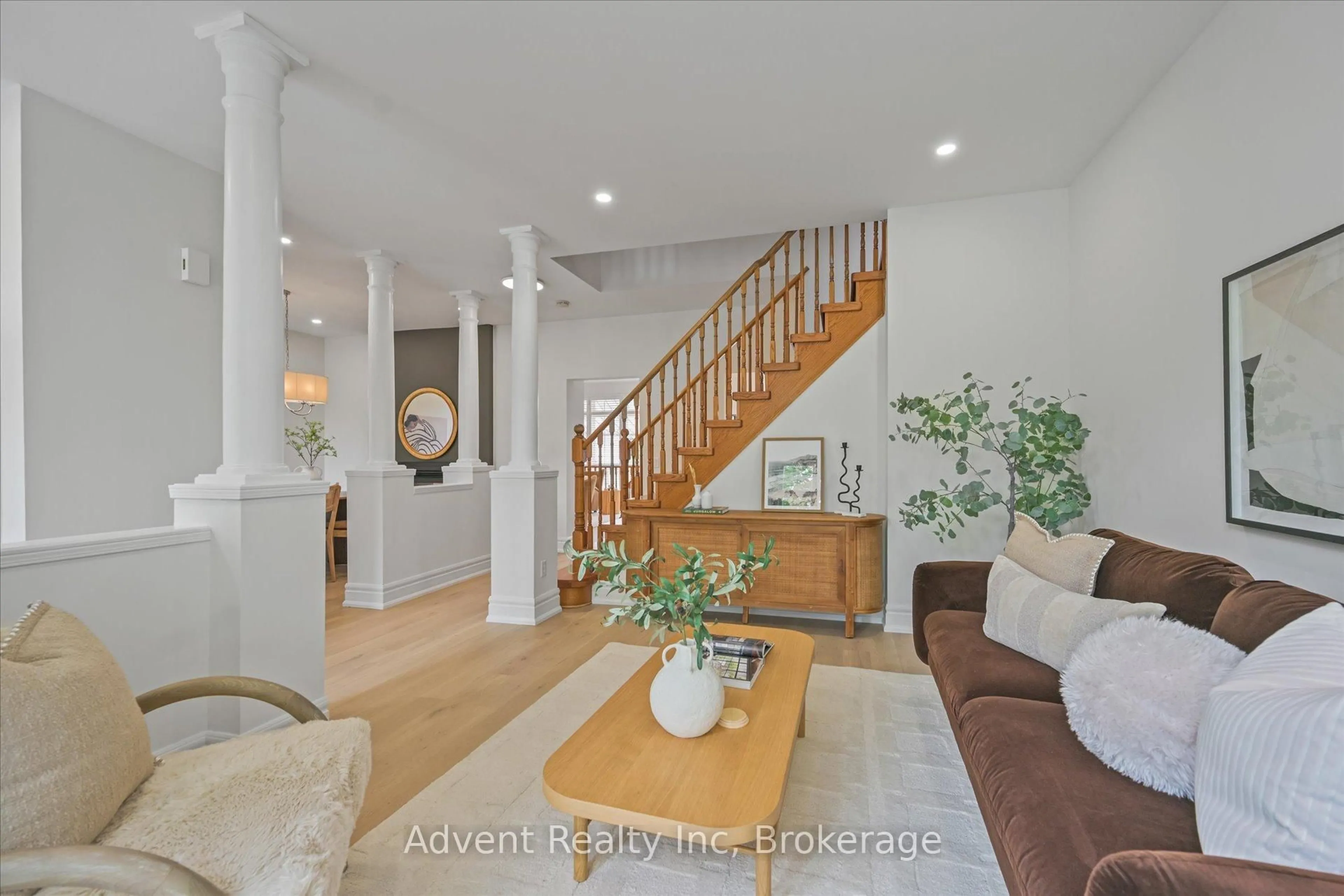 Unknown for 5 Angus Glen Blvd, Markham Ontario L6C 1Z1