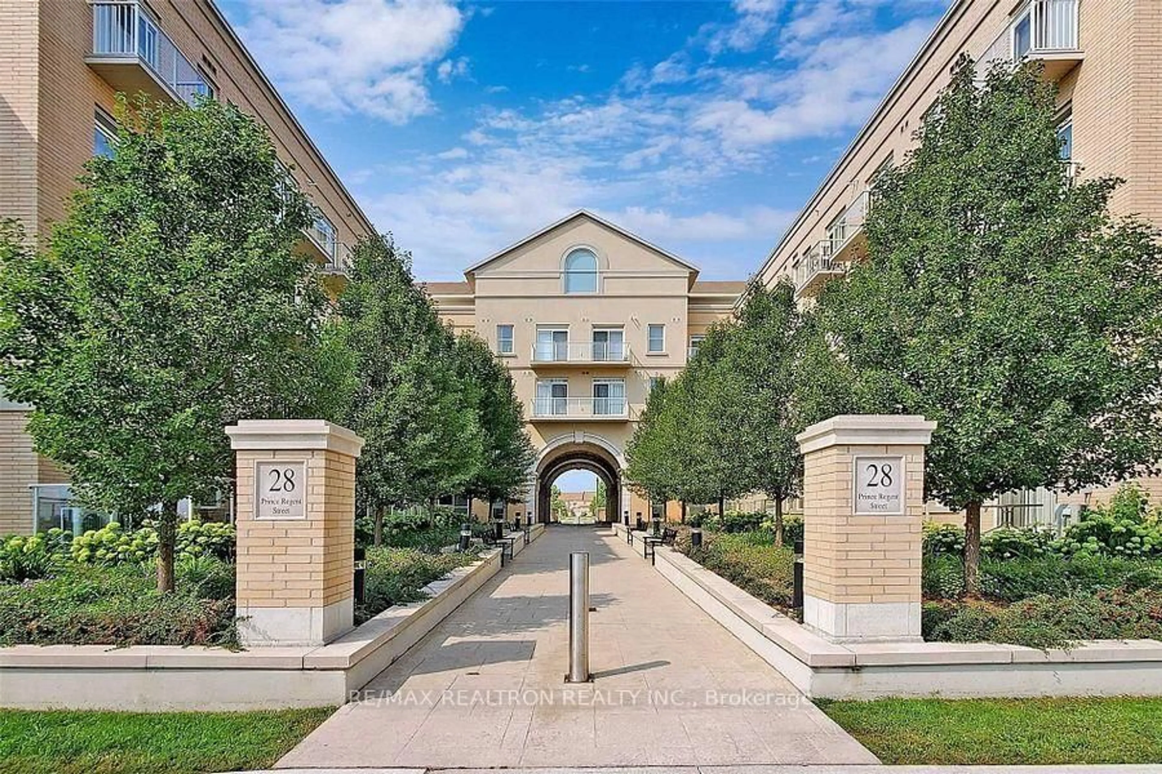 Unknown for 28 Prince Regent St #129, Markham Ontario L6C 0V5