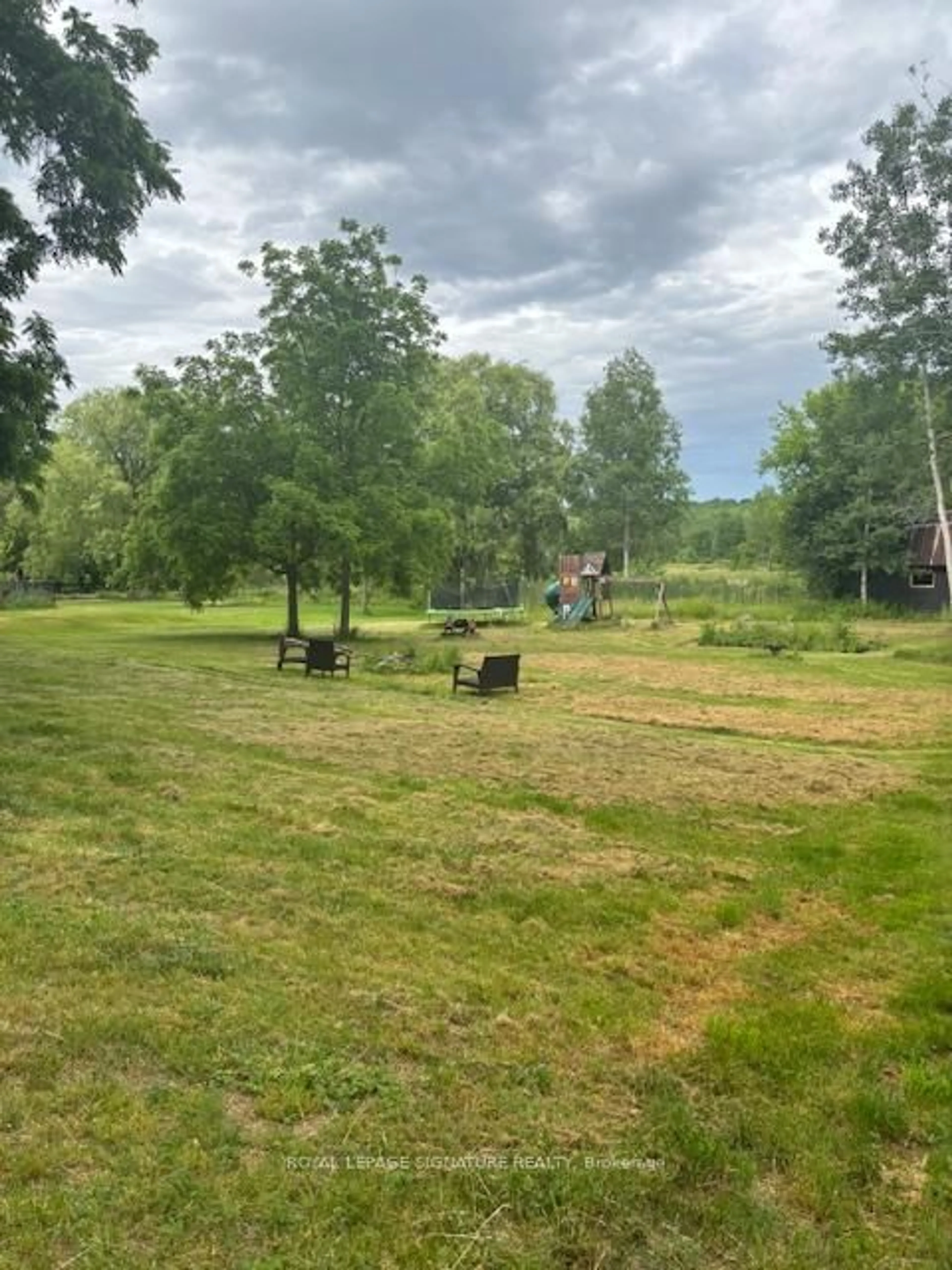 A pic from outside/outdoor area/front of a property/back of a property/a pic from drone, forest/trees view for 16469 Concession Rd, King Ontario L7B 0E4
