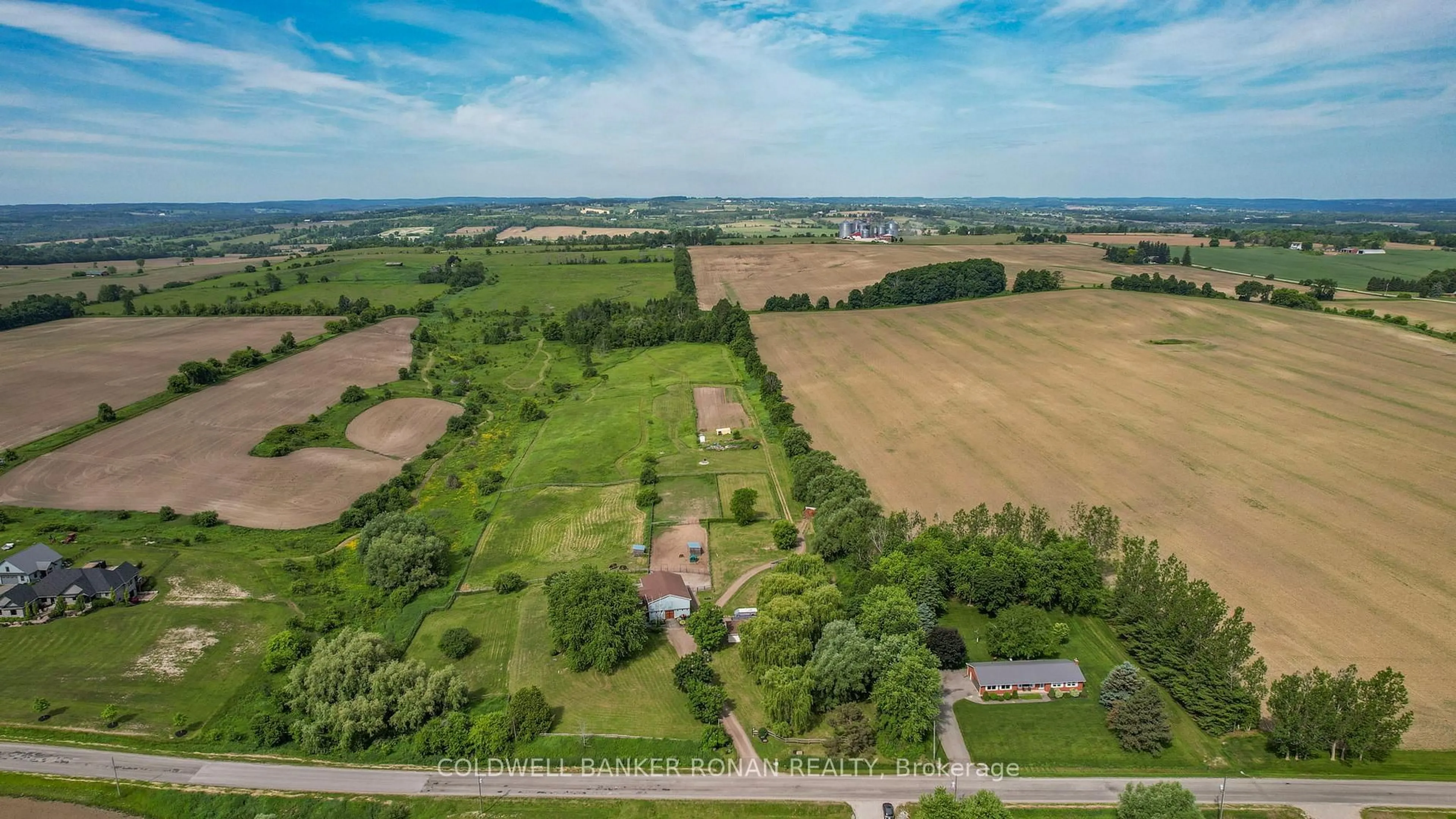 A pic from outside/outdoor area/front of a property/back of a property/a pic from drone, unknown for 4582 Concession Road 5, Adjala-Tosorontio Ontario L0G 1L0