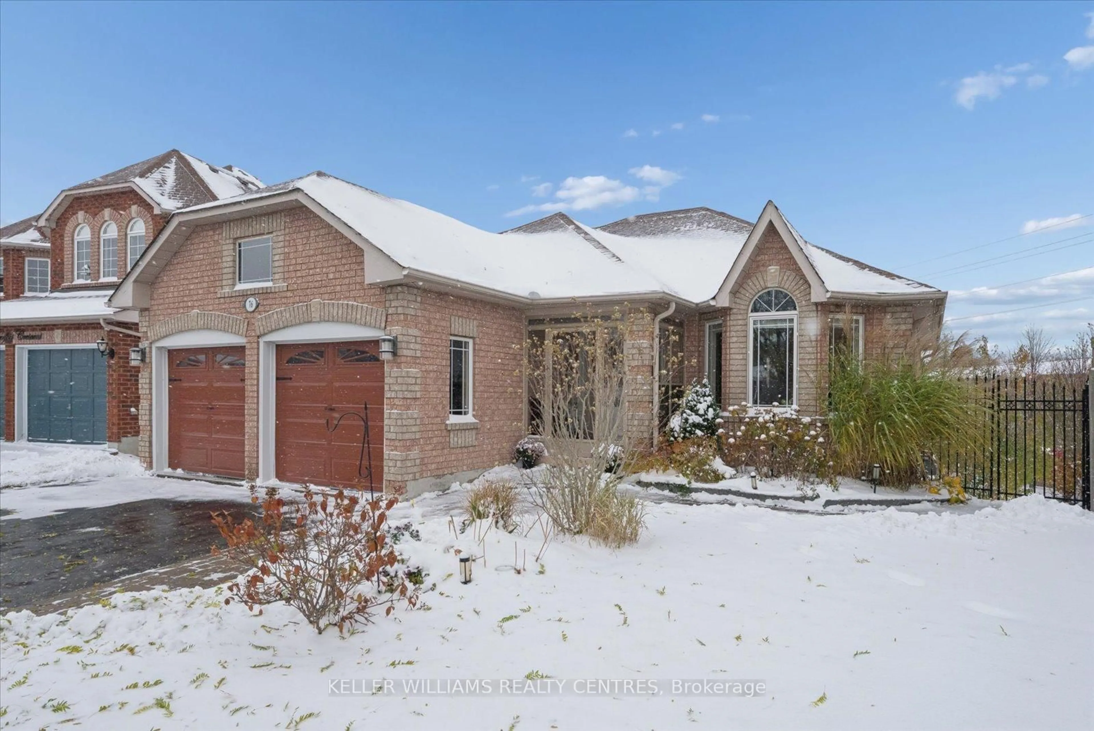Home with brick exterior material, street for 76 Kerfoot St, Georgina Ontario L4P 4H2