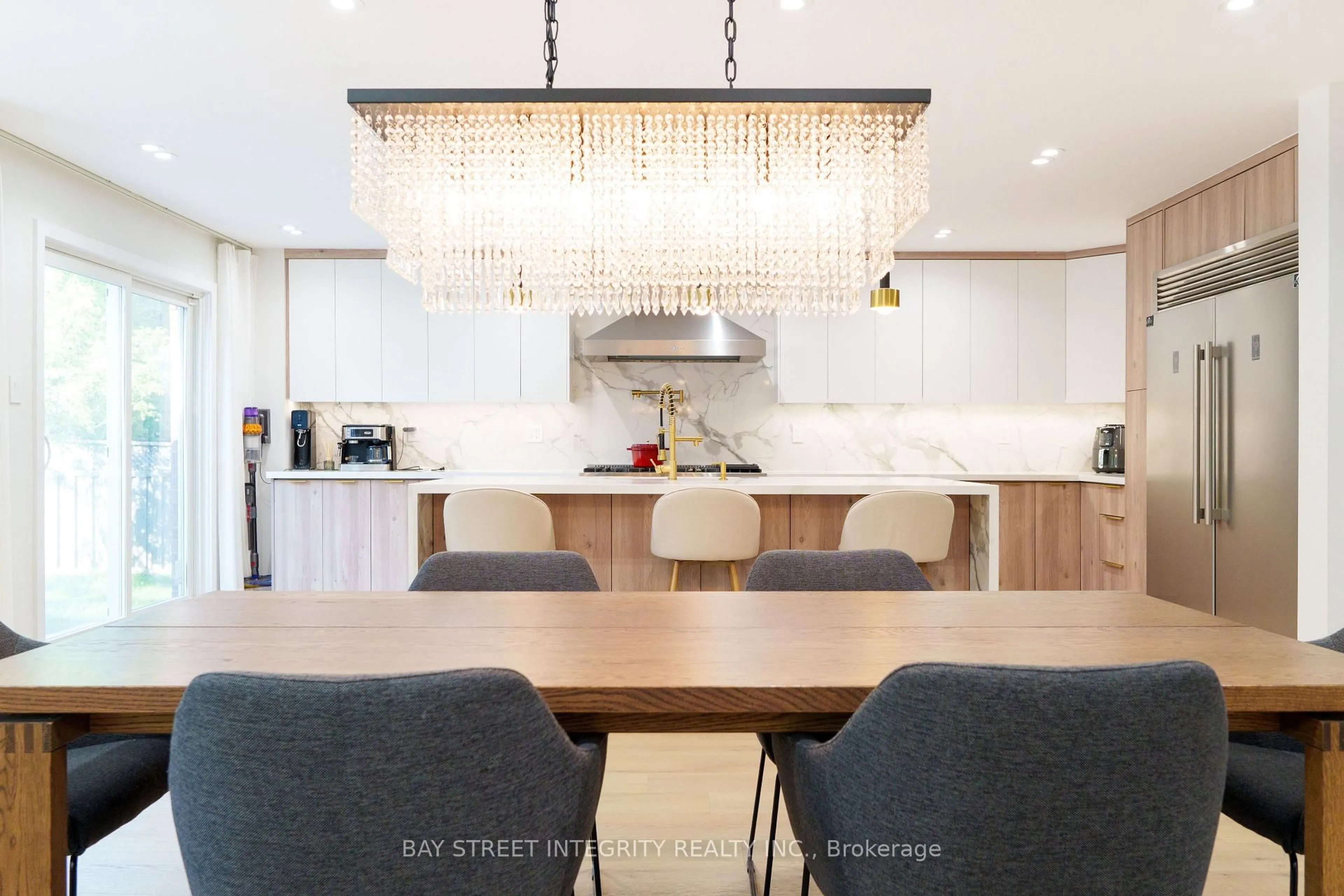 Open concept kitchen, unknown for 2247 Rodick Rd, Markham Ontario L6C 1R1