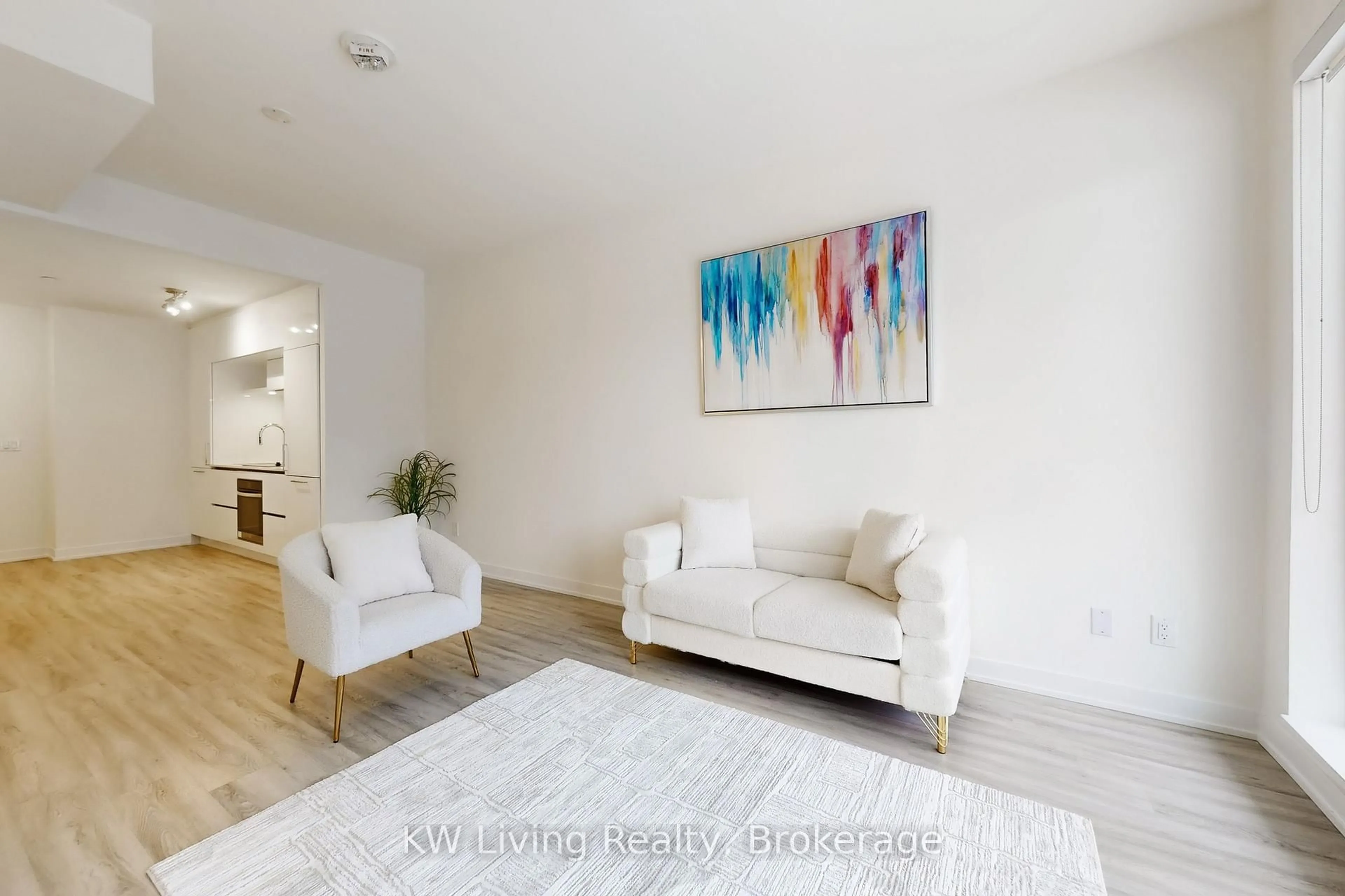 Living room with furniture, unknown for 6 David Eyer Rd #212, Richmond Hill Ontario L4S 0N5