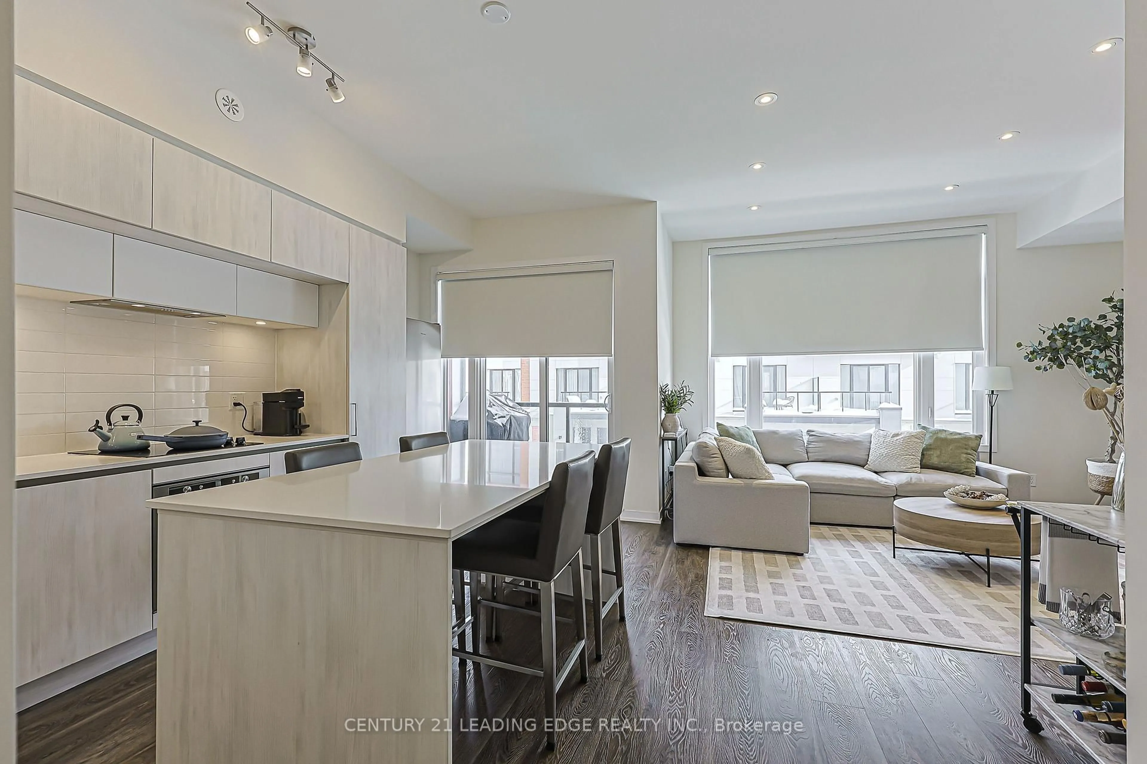 Open concept kitchen, unknown for 6 STECKLEY HOUSE Lane #303, Richmond Hill Ontario L4S 0N1