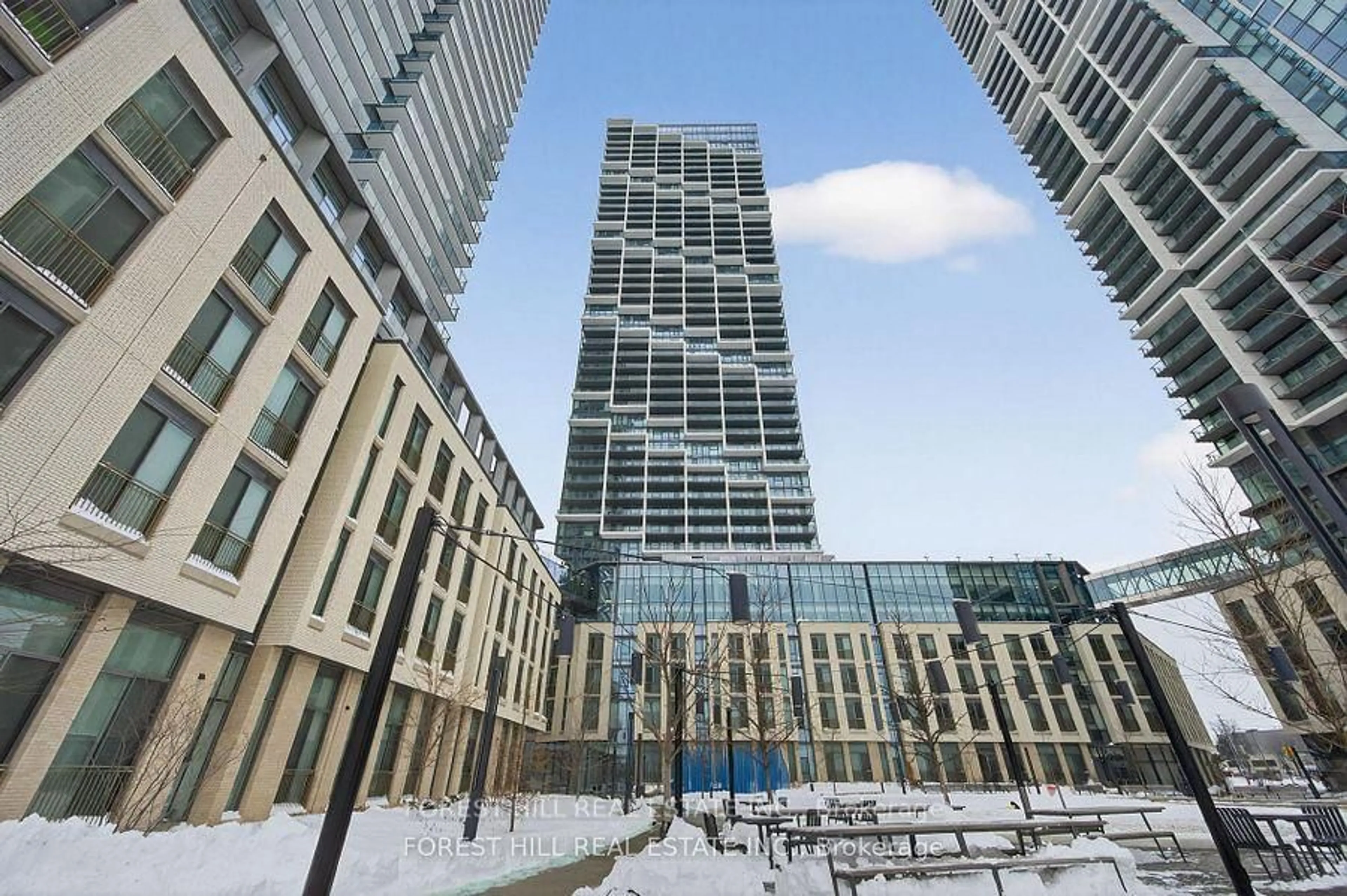 Unknown for 1000 Portage Pkwy #306, Vaughan Ontario L4K 0L1