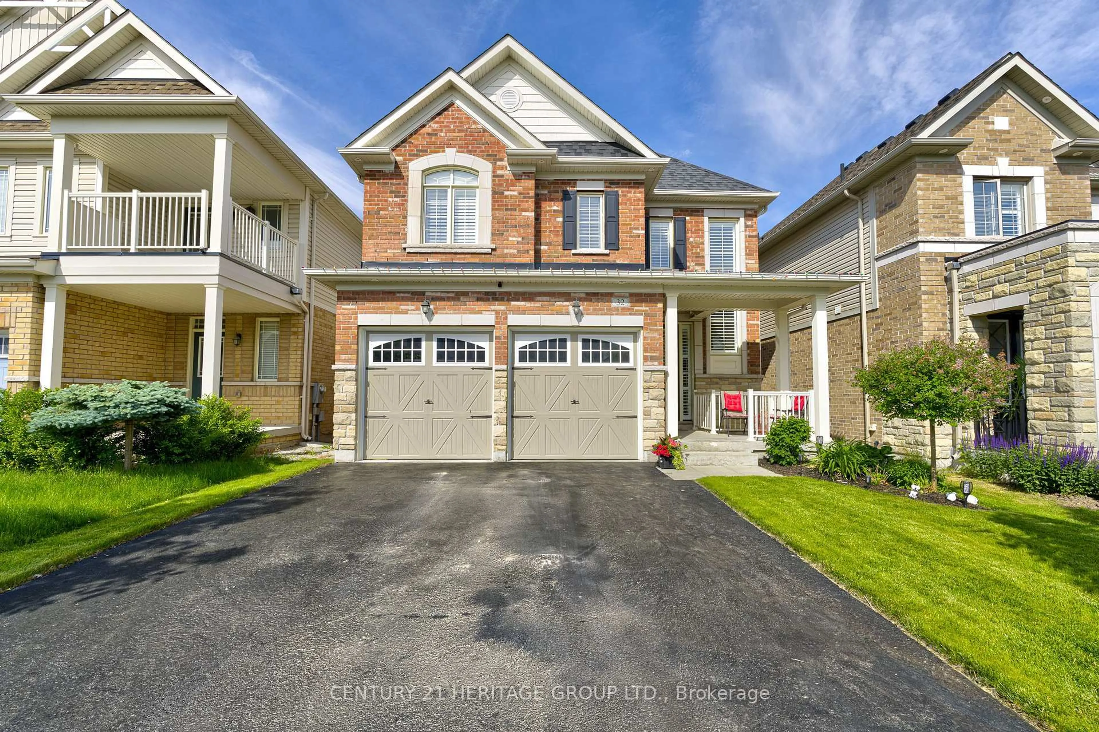 Home with brick exterior material, street for 32 Michaelis St, New Tecumseth Ontario L9R 0M8