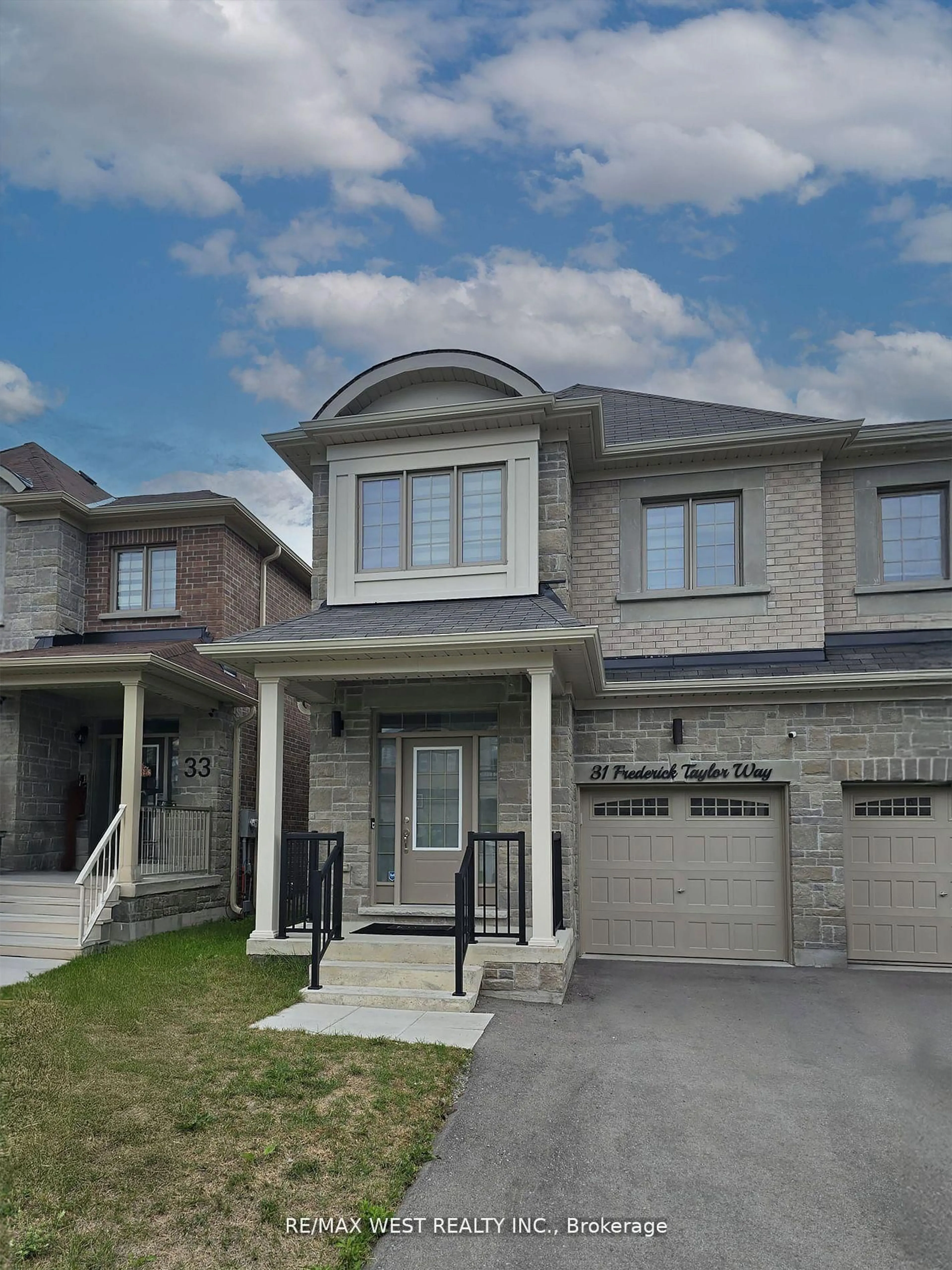 Home with brick exterior material, street for 31 Frederick Taylor Way, East Gwillimbury Ontario L0G 1M0