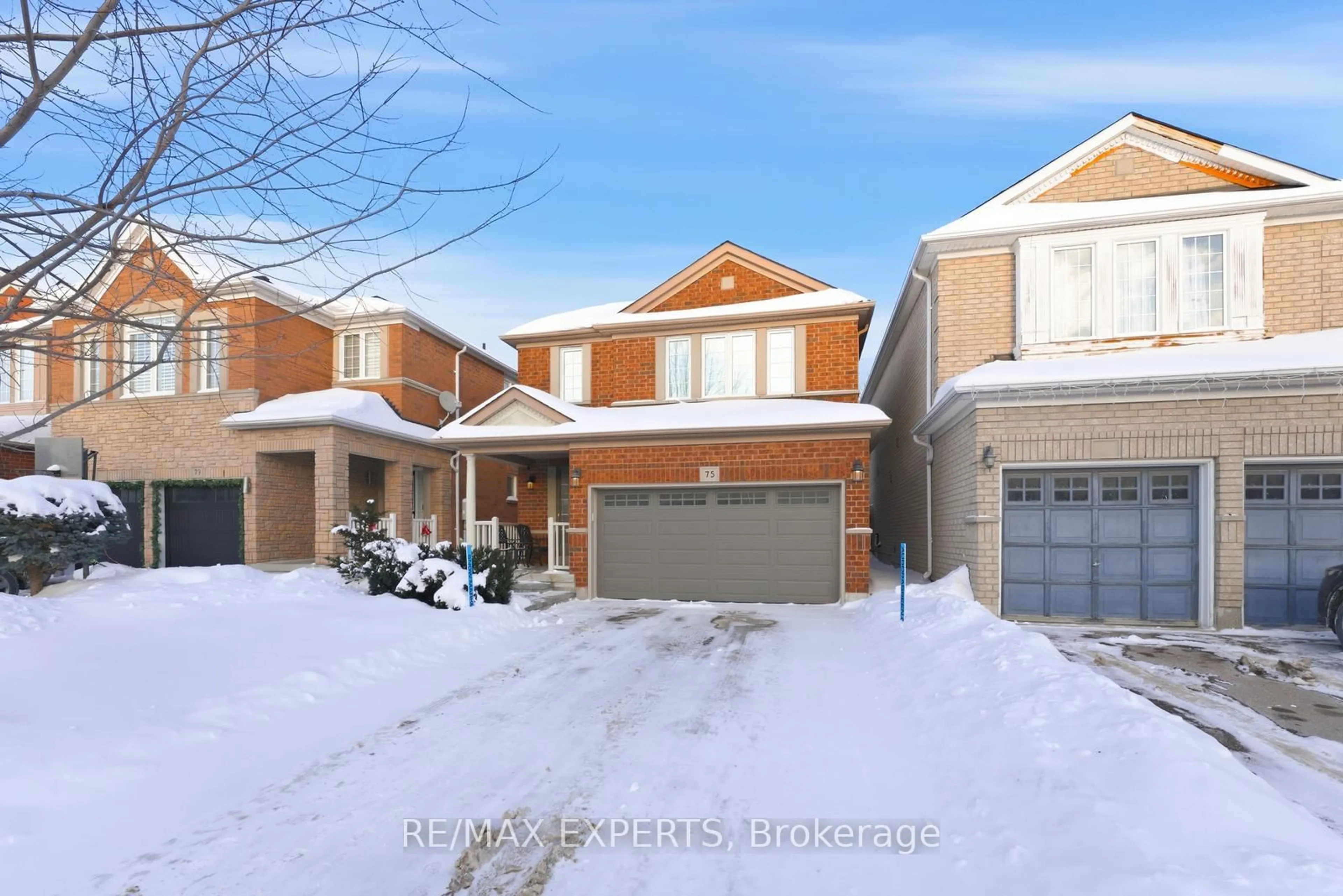 Unknown for 75 Delattaye Ave, Aurora Ontario L4G 7T8
