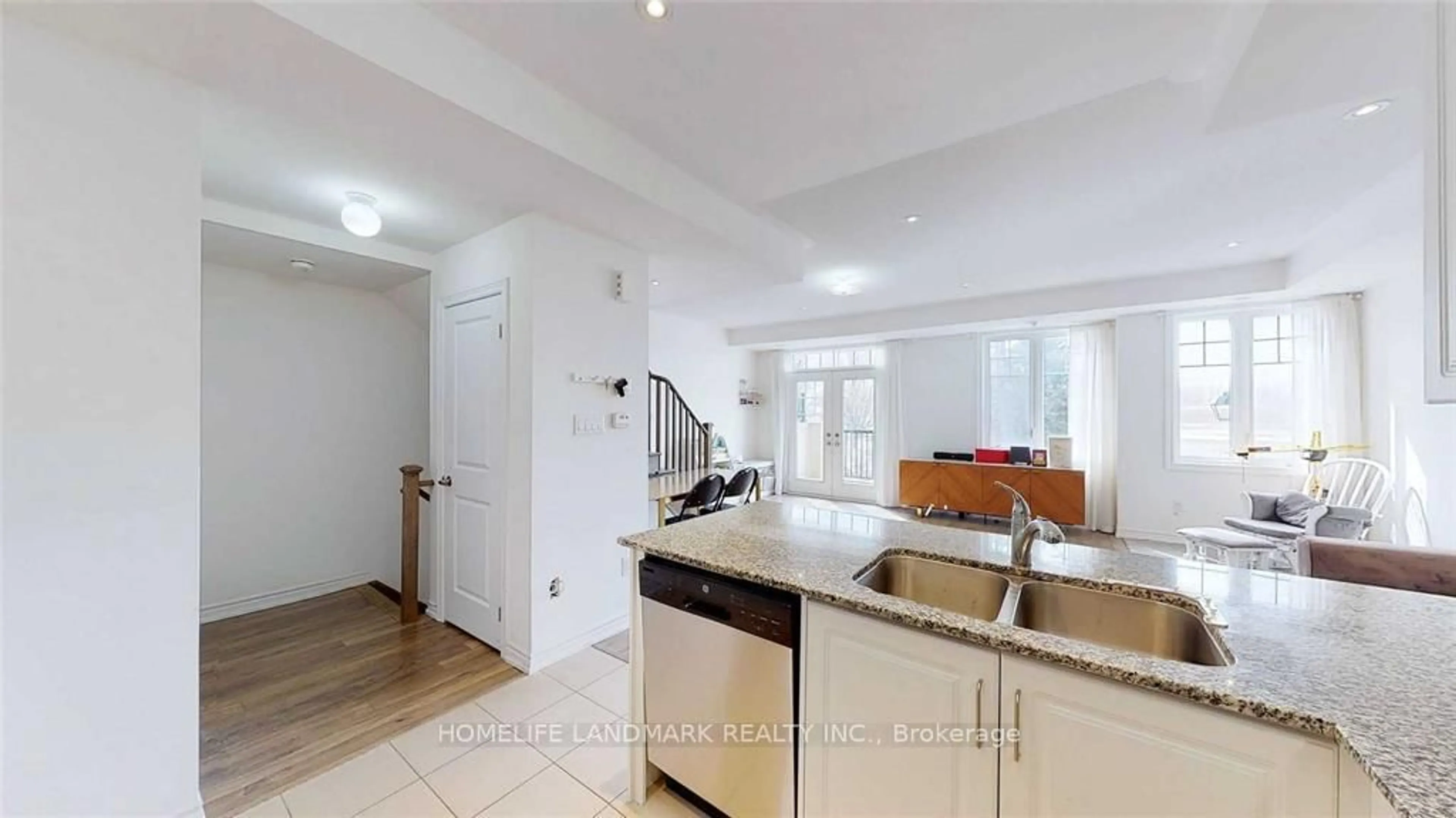 Open concept kitchen, unknown for 484 Arthur Bonner Ave, Markham Ontario L6B 1N1