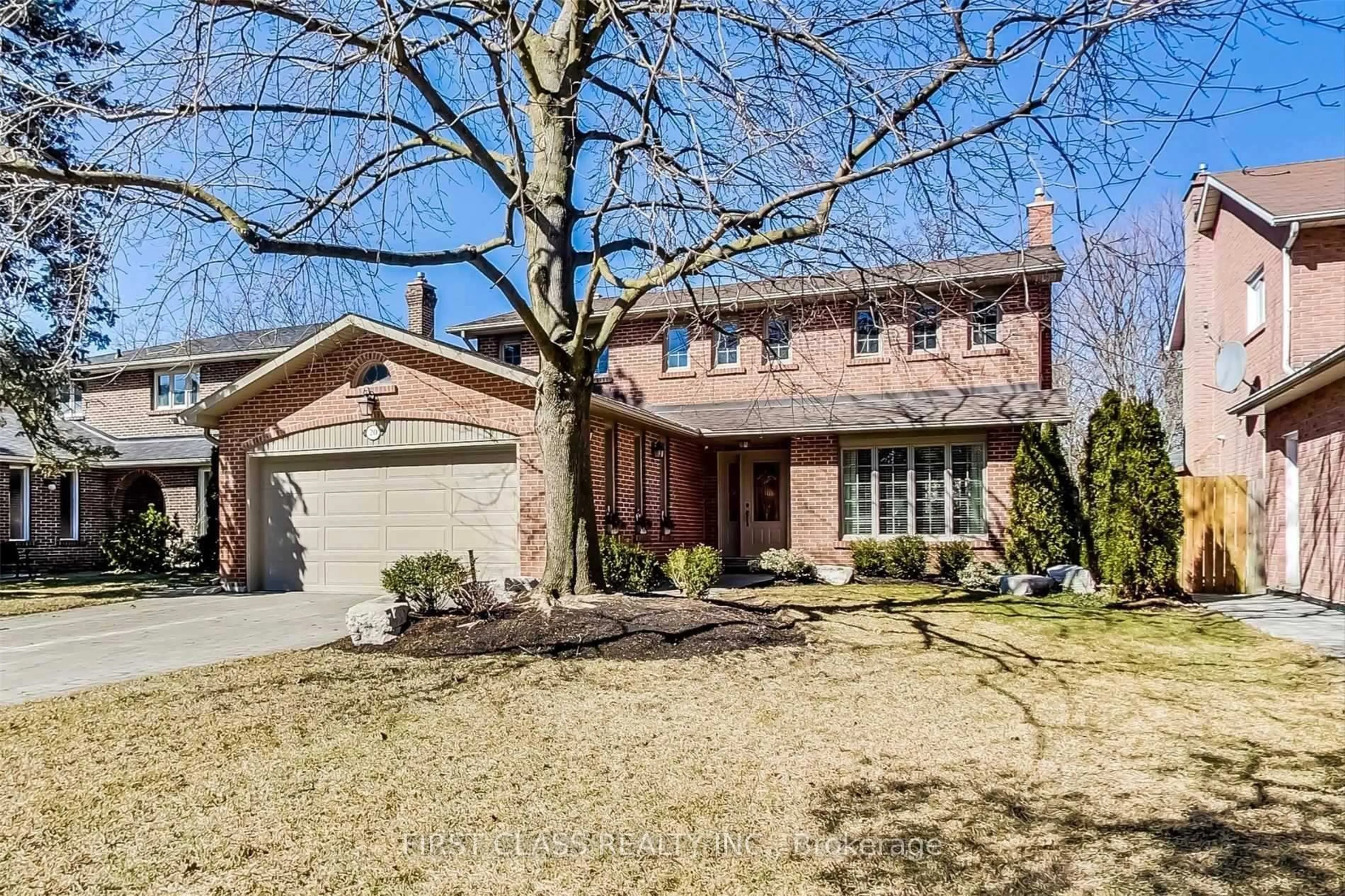 Home with brick exterior material, street for 20 East Dr, Markham Ontario L6G 1A4