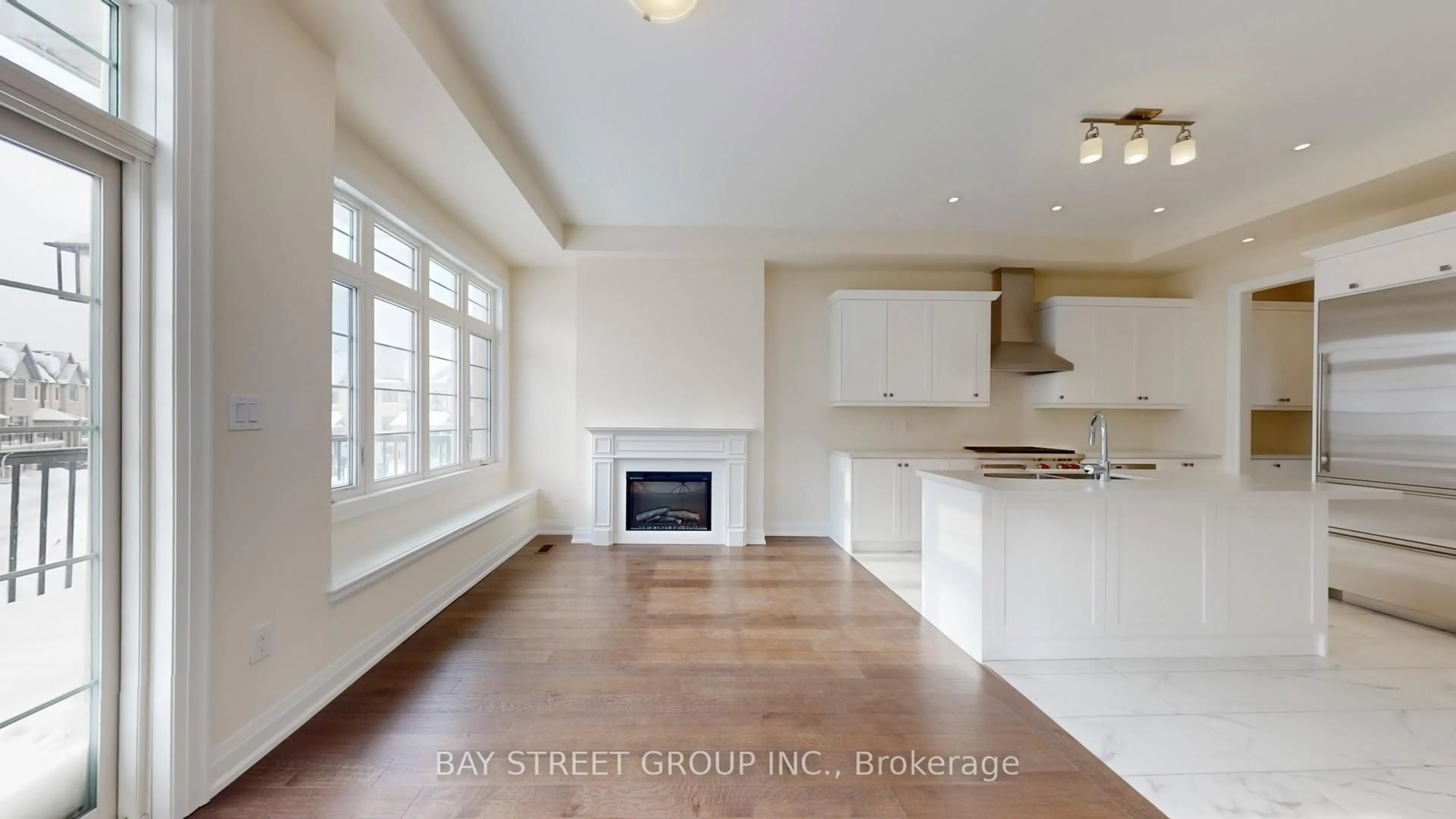 Open concept kitchen, wood/laminate floor for 4279 Major Mackenzie Dr, Markham Ontario L6C 3L5