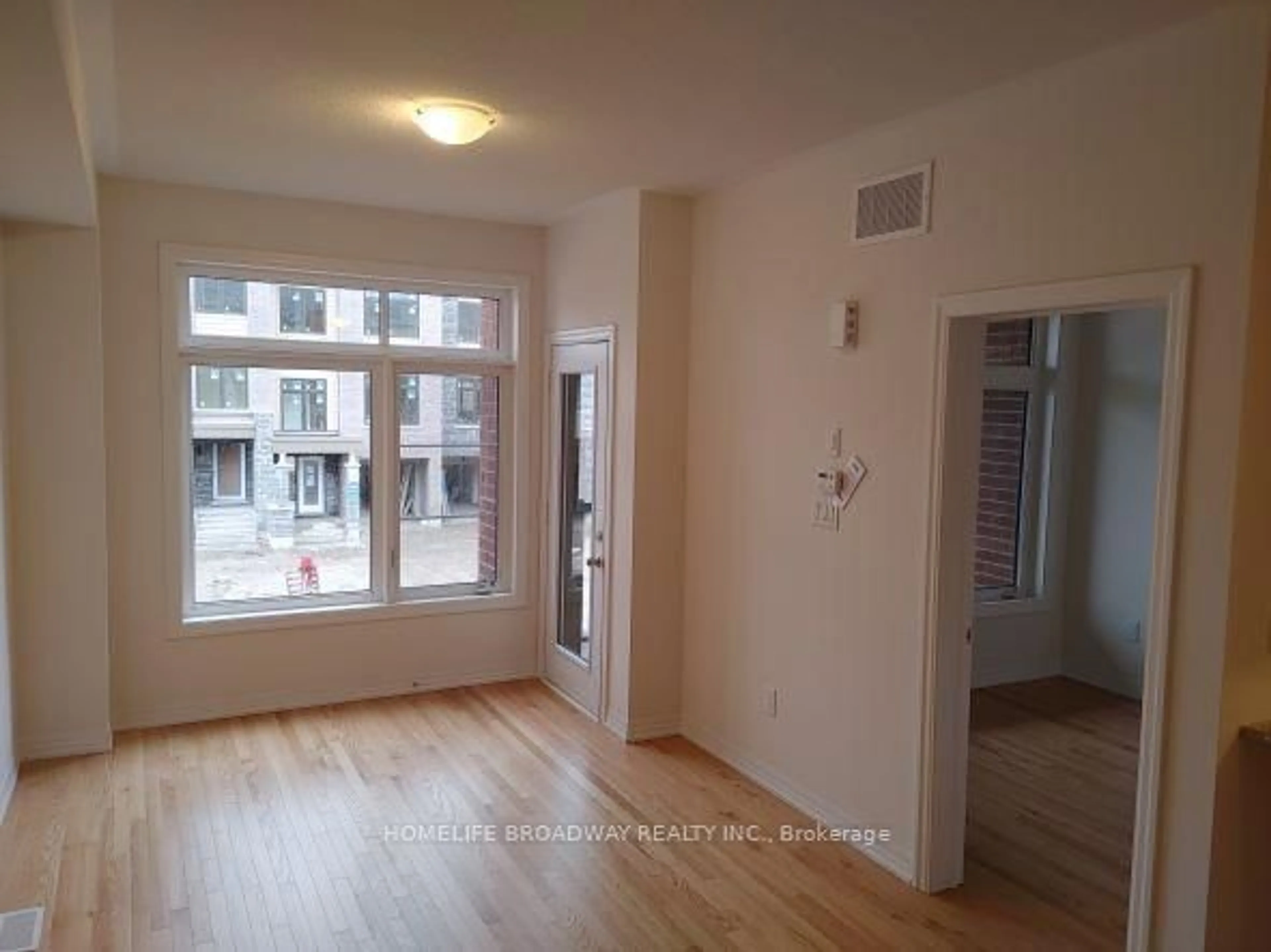 A pic of a room for 56 Delano Way, Newmarket Ontario L3X 0L4