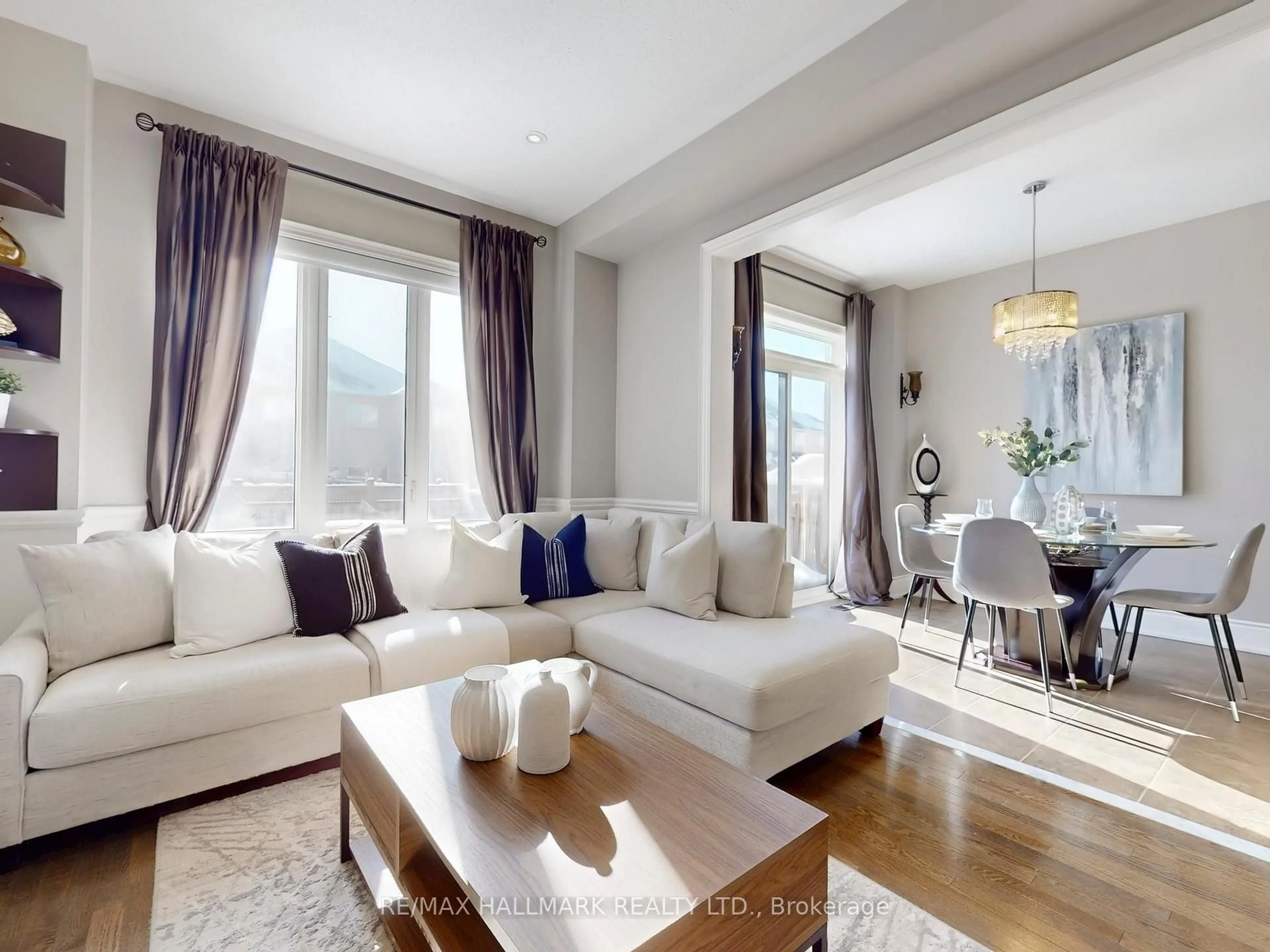 Living room with furniture, unknown for 31 Via Toscana, Vaughan Ontario L4H 3V7
