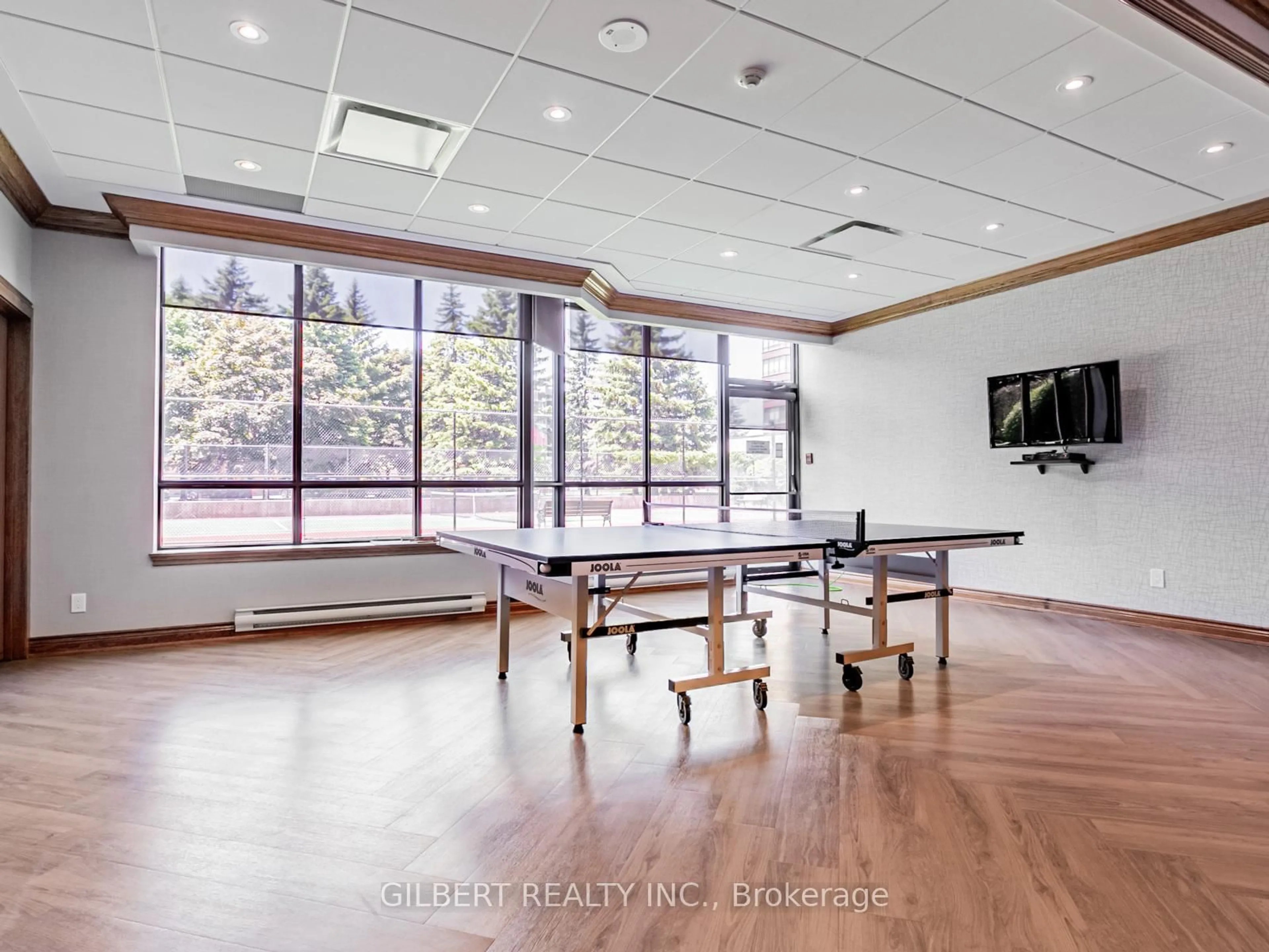 Gym or fitness room for 100 Observatory Lane #806, Richmond Hill Ontario L4C 1T4