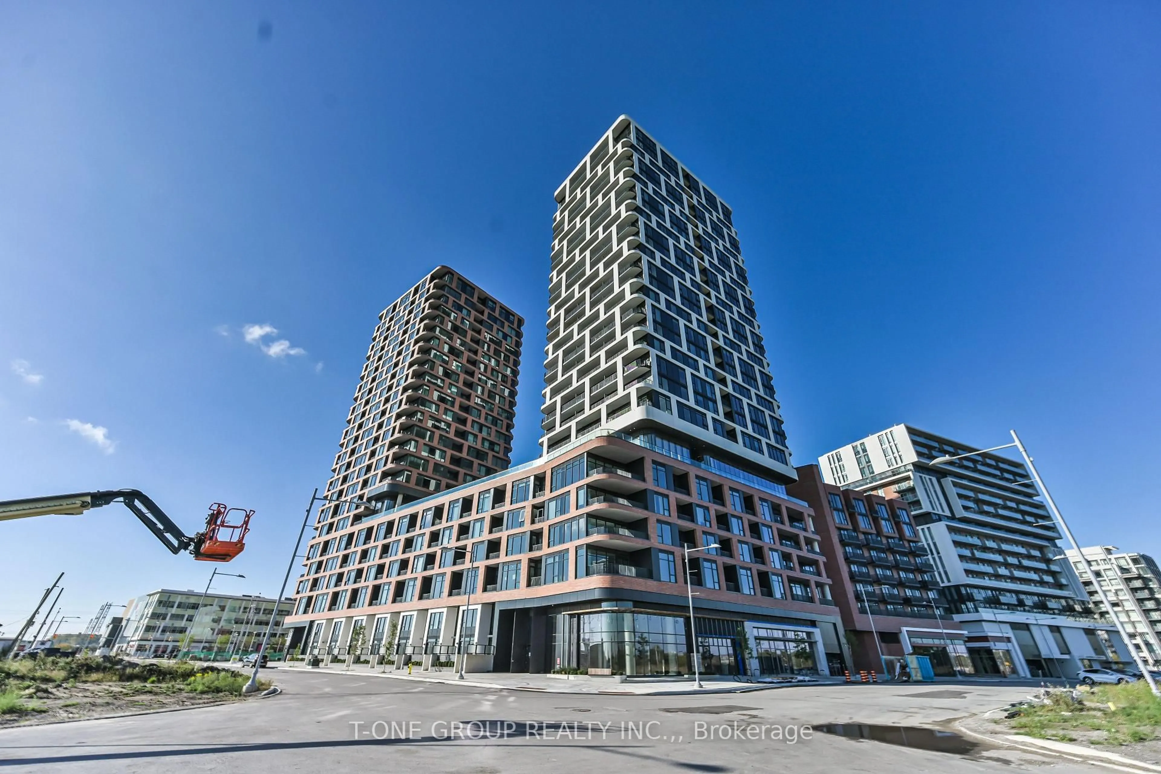 Unknown for 56 Andre de Grasse St #PH19, Markham Ontario L6G 0H9