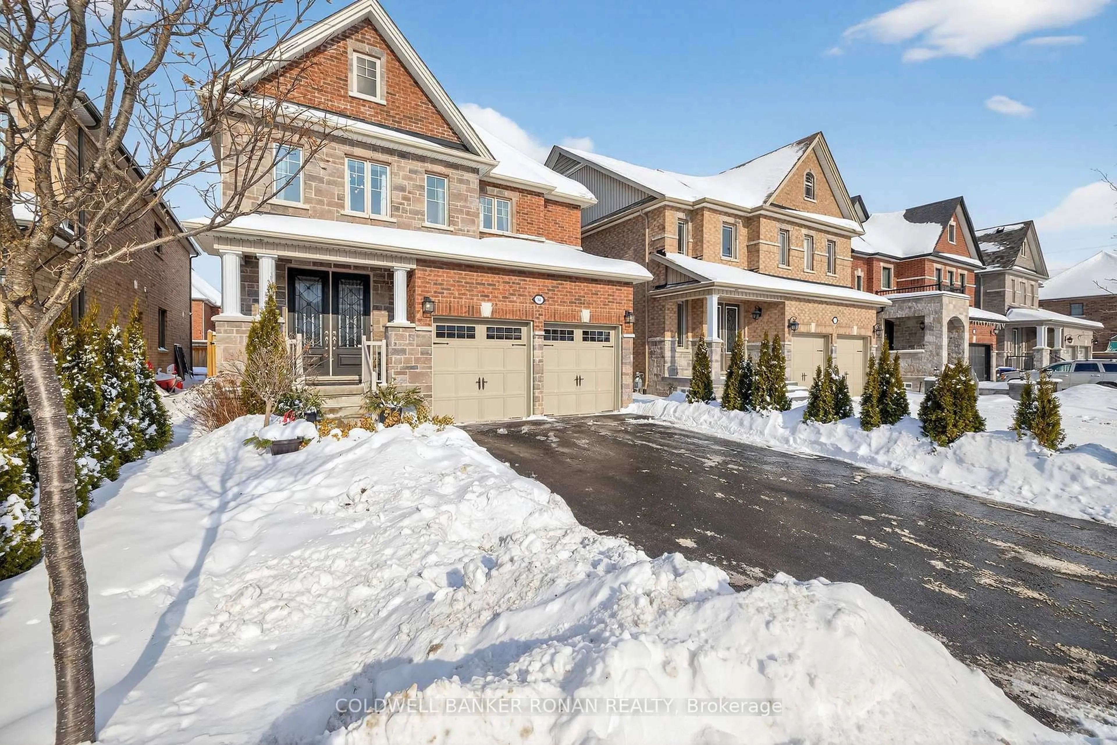 Home with brick exterior material, street for 84 Holt Dr, New Tecumseth Ontario L9R 0H8