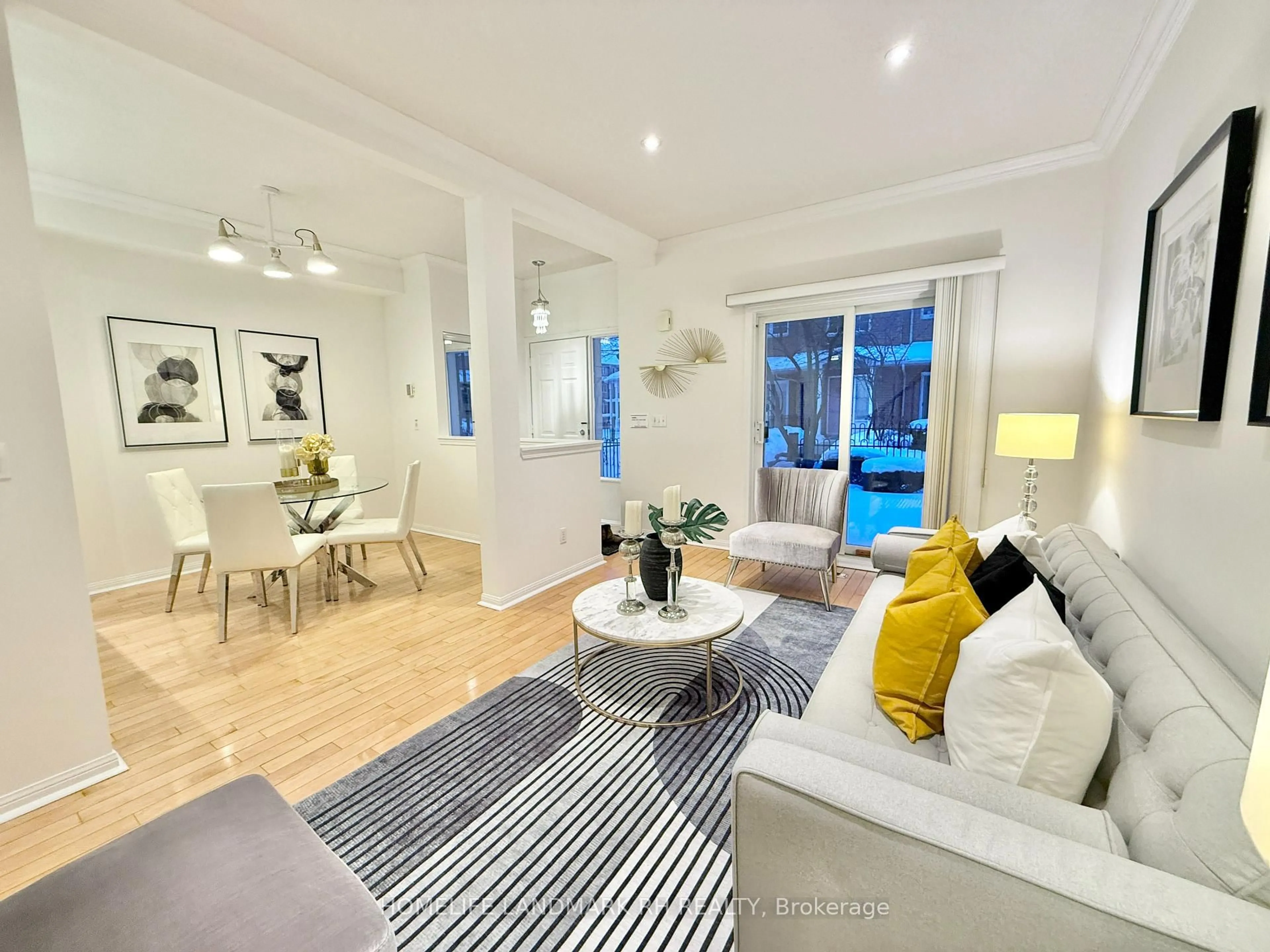 Living room with furniture, unknown for 2 ALPEN Way #25, Markham Ontario L3R 4G1