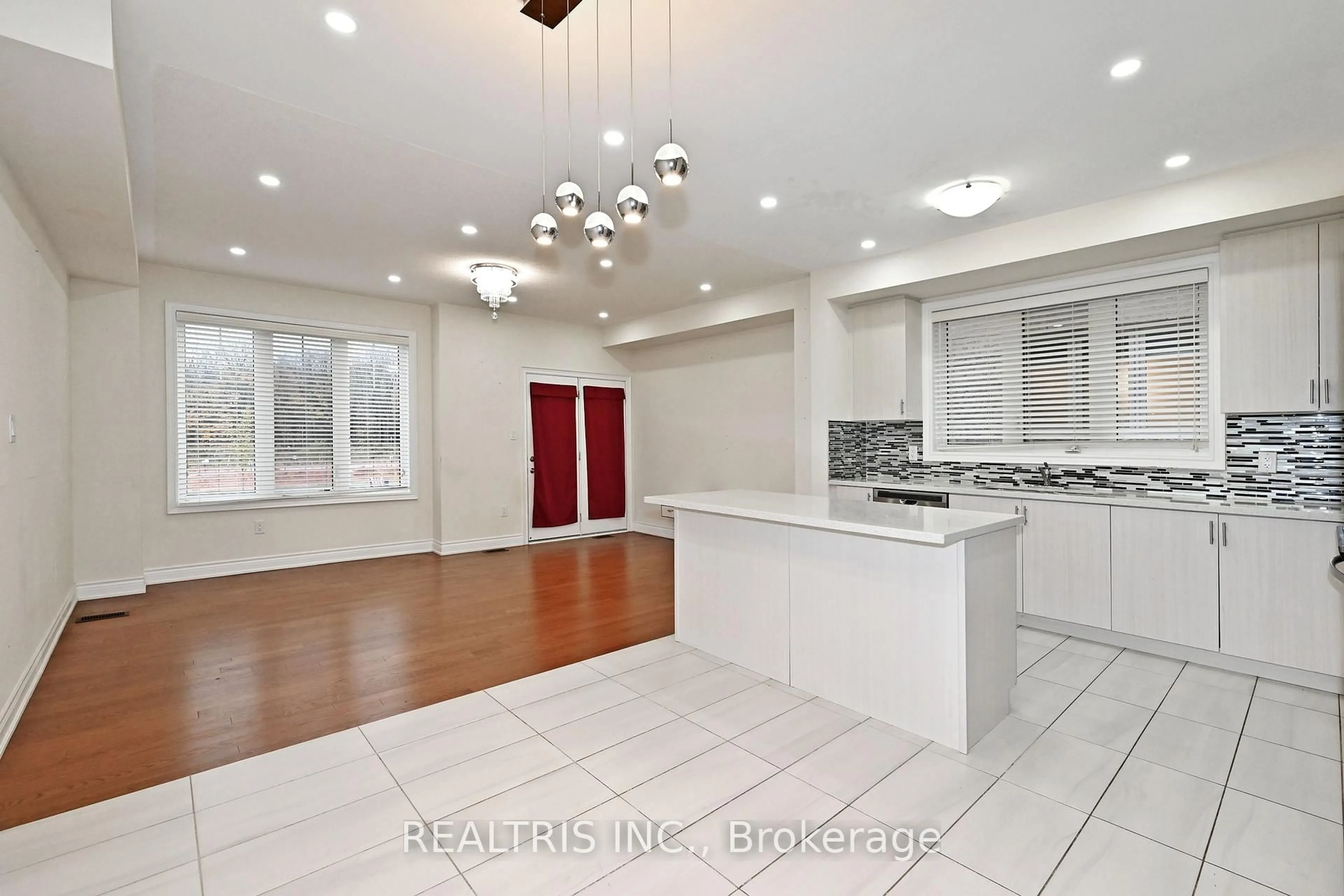Open concept kitchen, ceramic/tile floor for 12 Ryler Way, Markham Ontario L3S 0E7