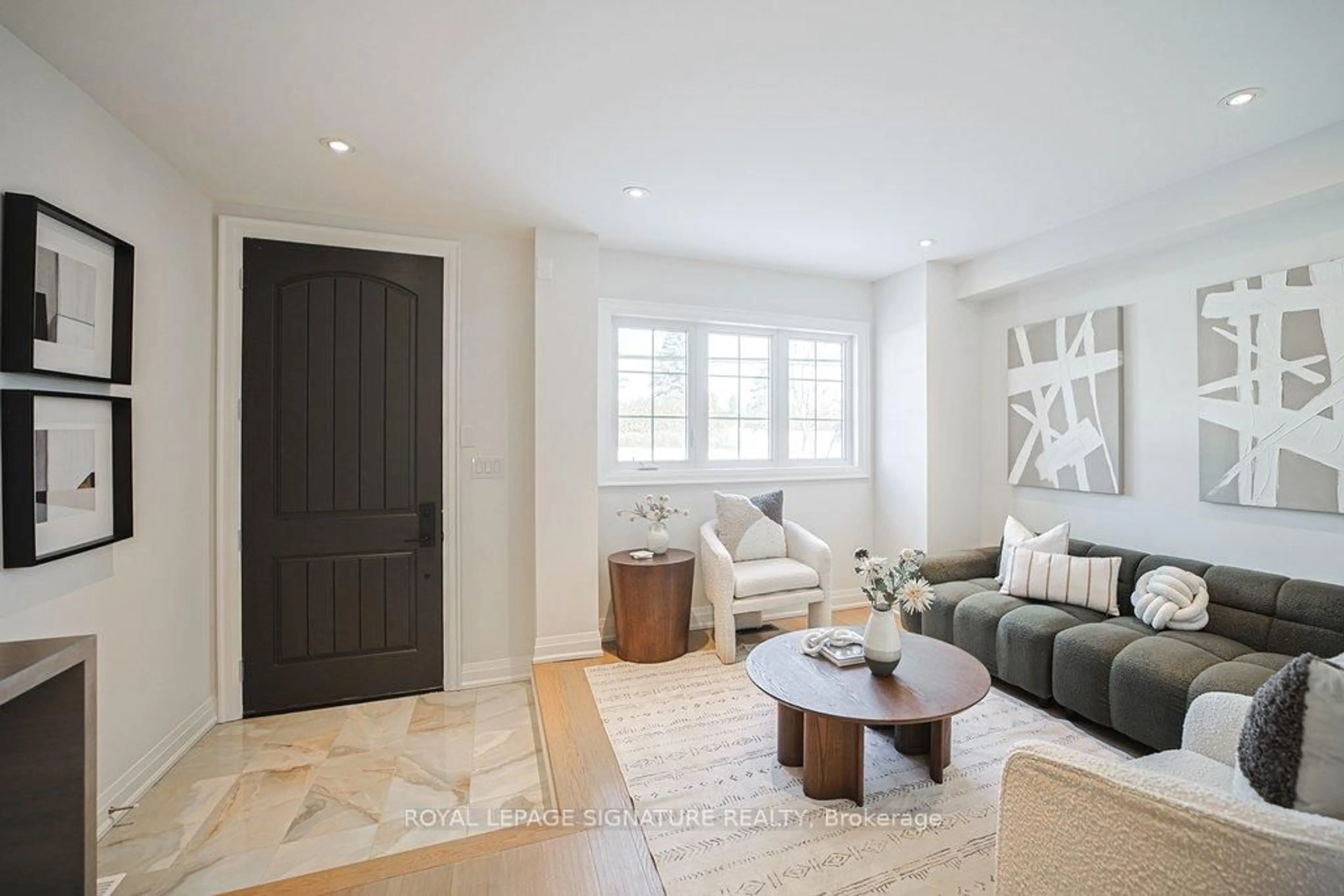 Living room with furniture, unknown for 4163 Major Mackenzie Dr, Markham Ontario L6C 3L5